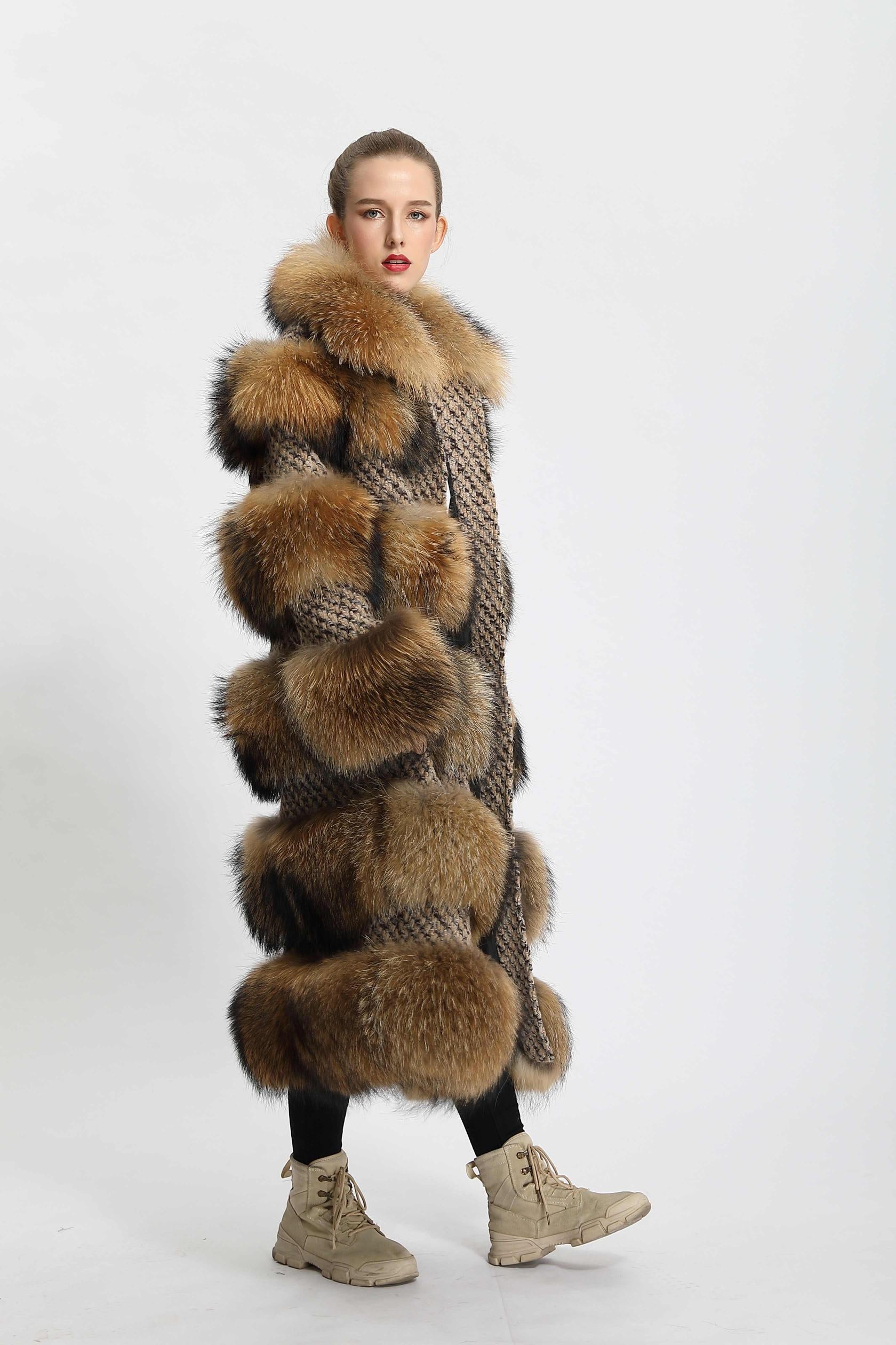 Factory Wholesale Real Fur Coats Luxury Women's Winter Raccoon Fur Clothing