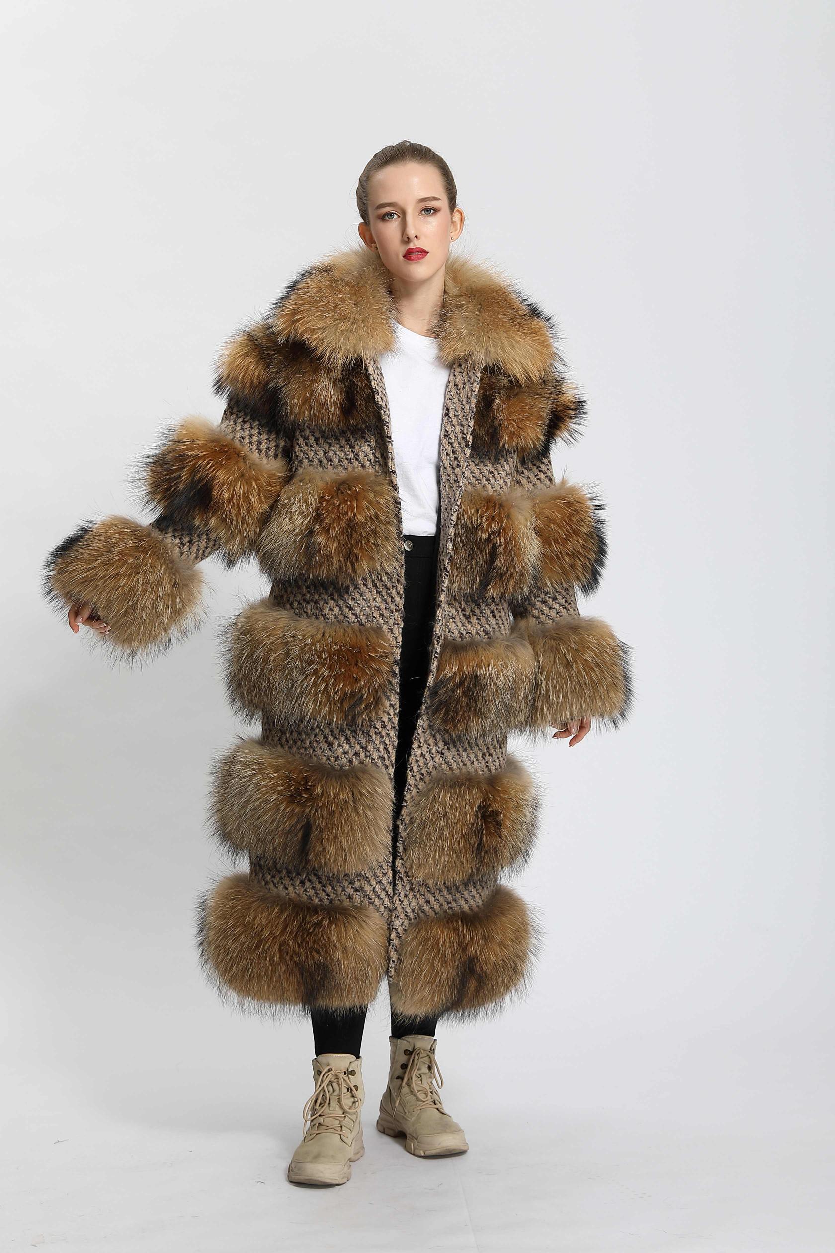 Factory Wholesale Real Fur Coats Luxury Women's Winter Raccoon Fur Clothing