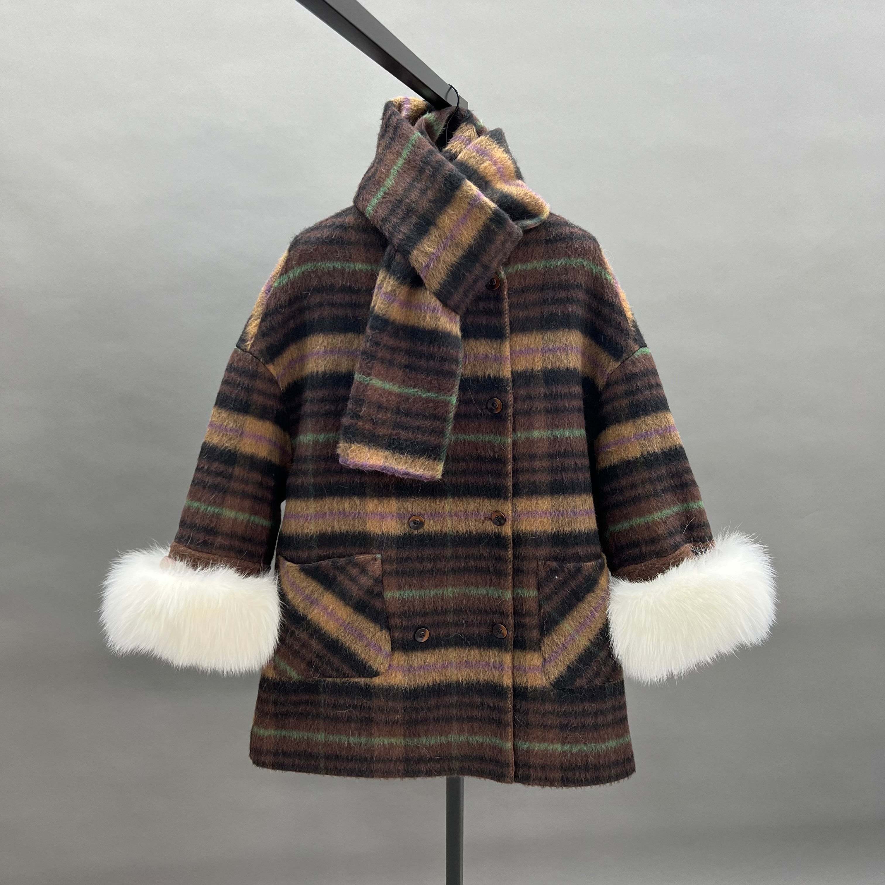 Luxury NEW Winter Wool Coat with Built-in Scarf & Real Fox Fur Cuffs – Women's Winter Plaid Overcoat Brown grid F