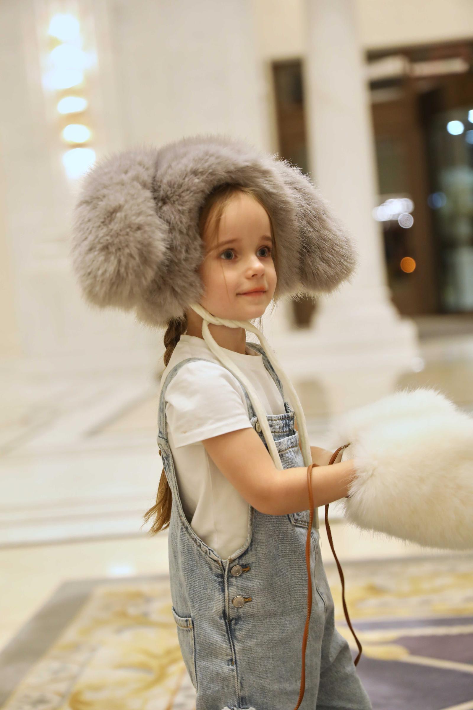 Stylish Children's Faux Fur Vertical Angora Wool Ears Hat