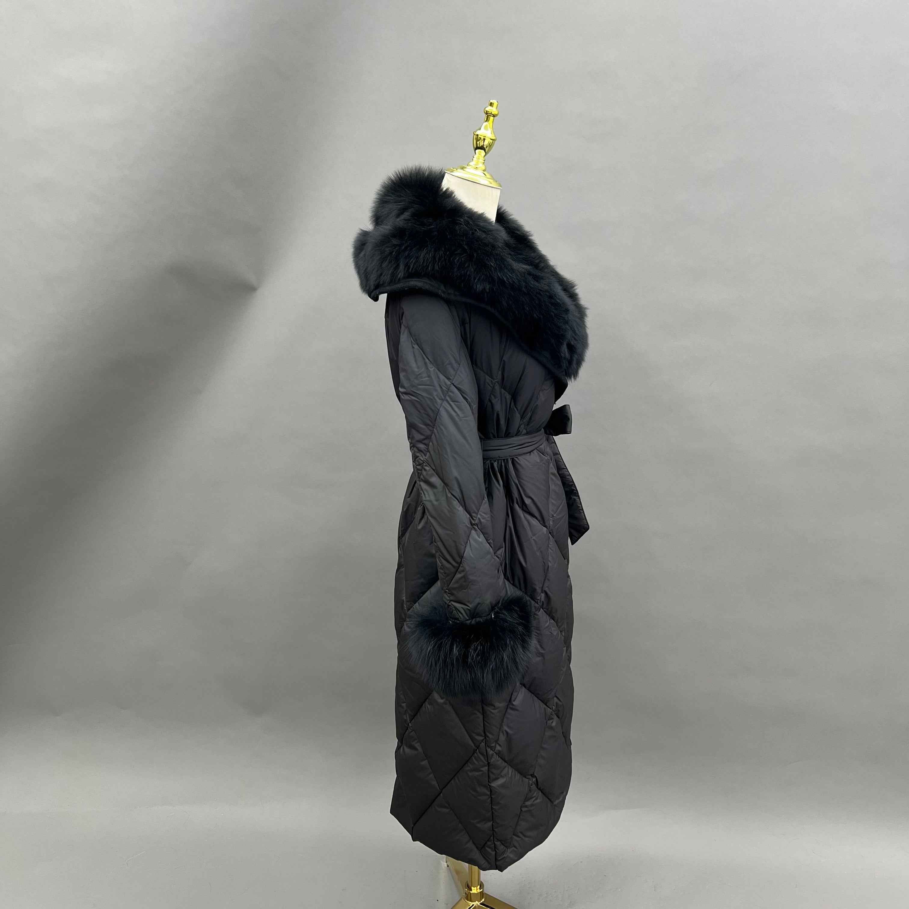 Women's Diamond - Quilted Down Coat with Fox Fur Collar