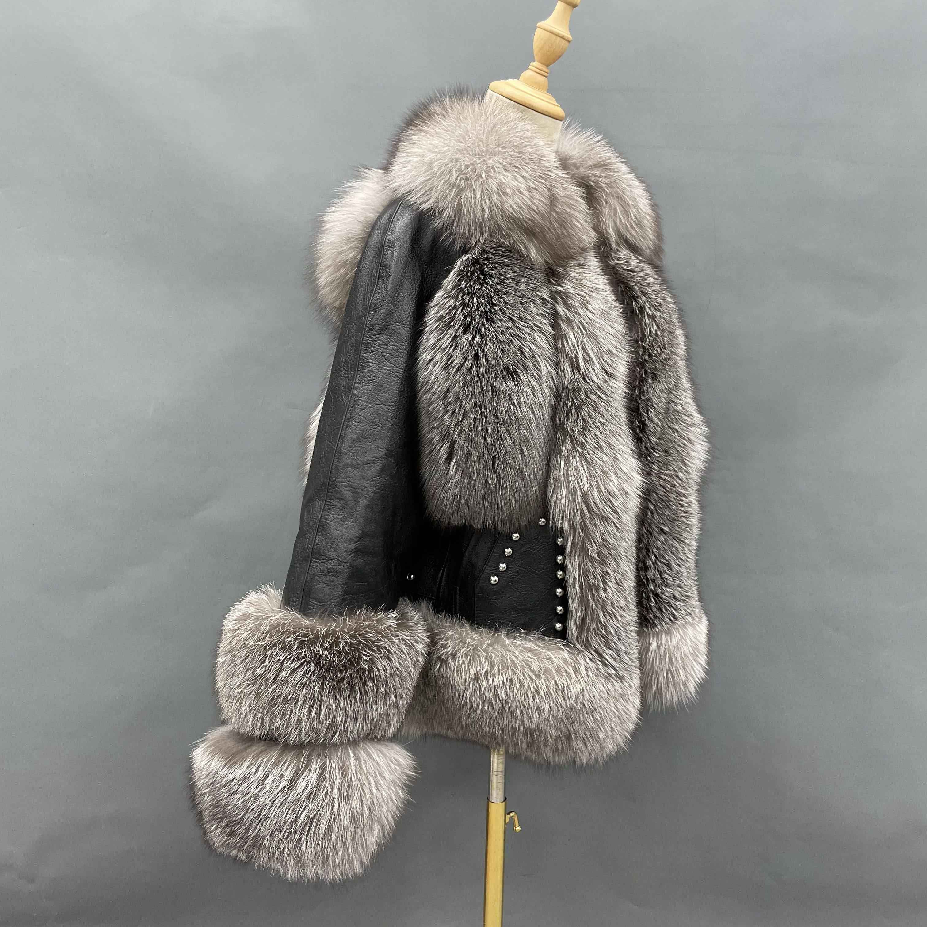 Women's Premium Fluffy Fox Fur Cropped Jacket - Two-Panel Fur Cuffs & Leather Patchwork with Zipper - Winter Chic Warm Luxury Outerwear