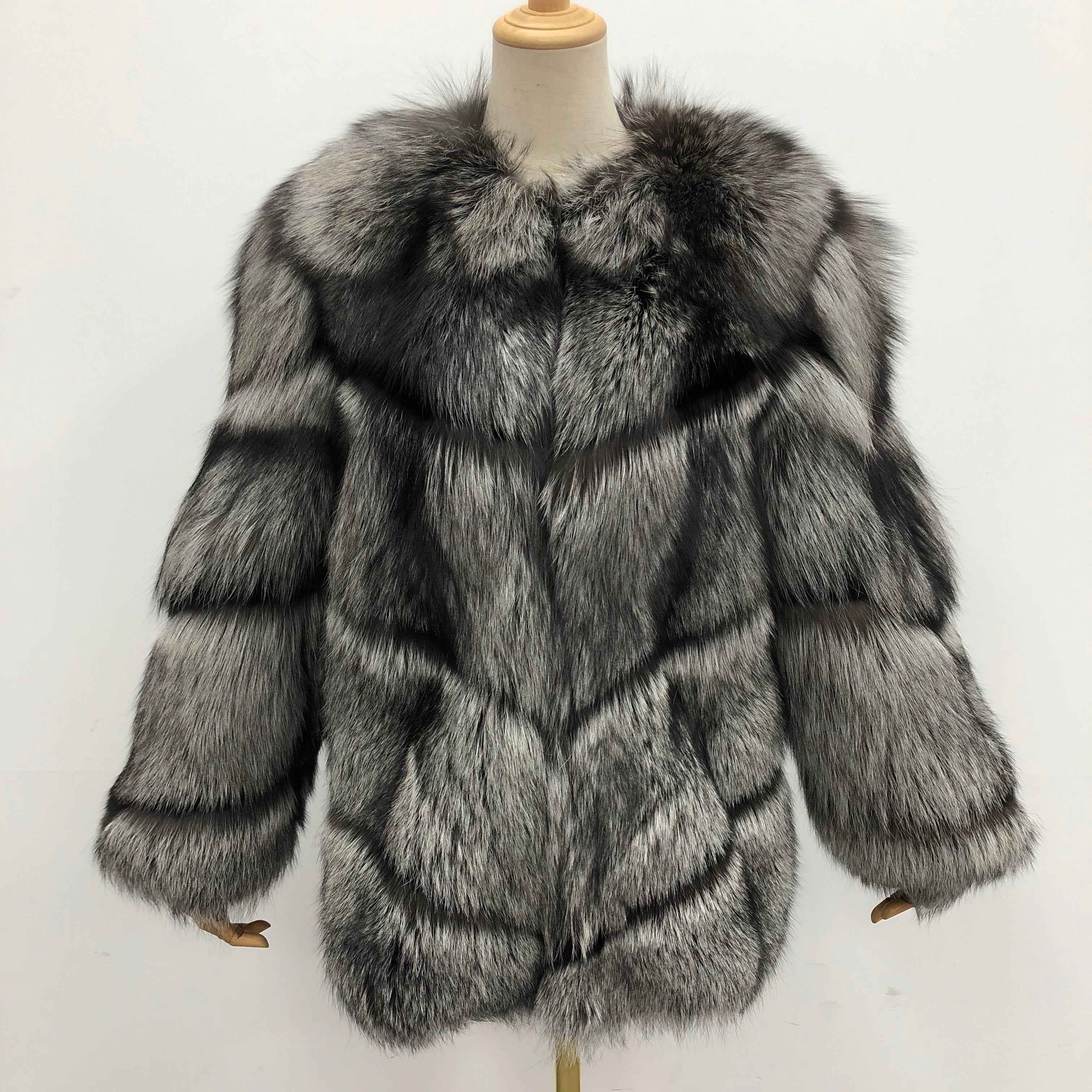 Luxury Silver Fox Fur Coat - Diagonal Stripe Four - Section Design Winter Outerwear Sliver