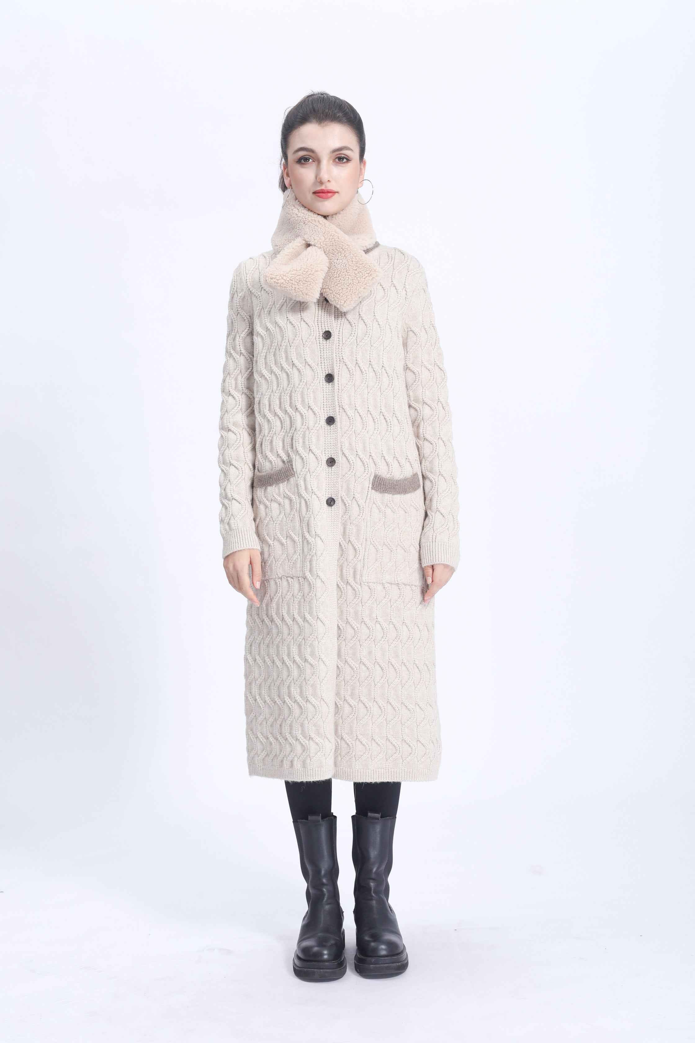 Women's Color-Block Stand Collar Straight-Fit Knitted Coat with Shearling Scarf - Cozy Winter Ensemble