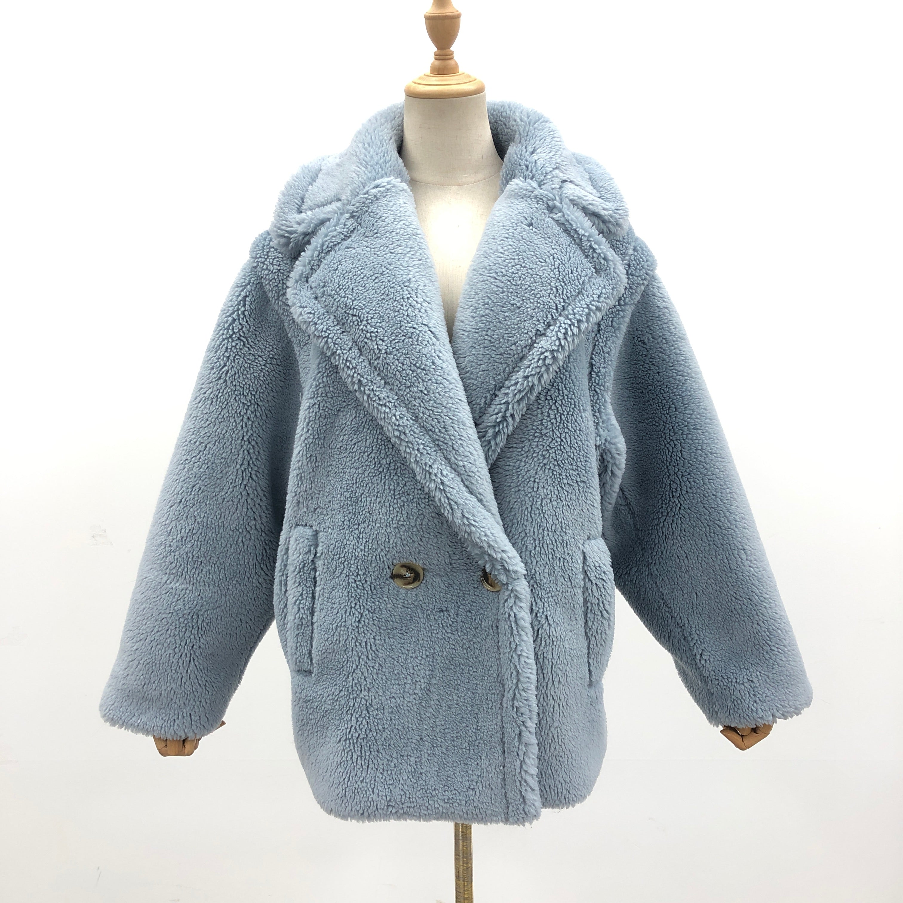 Women's Teddy Fleece Double-Breasted Short Jacket with Wide Notched Lapel - Chic Winter Essential