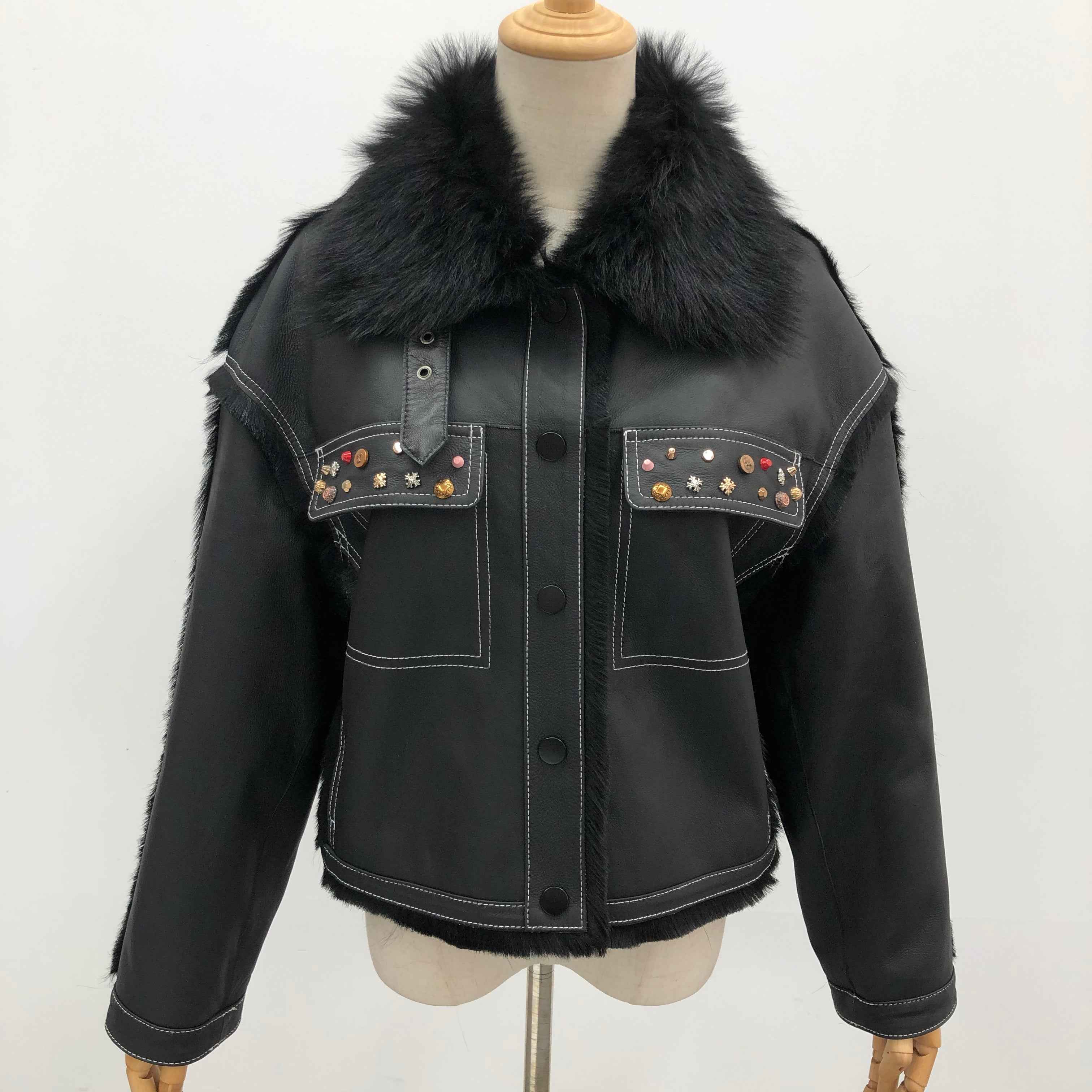 Women's Toscana Shearling Jacket with Stud-Embellished Patch Pockets, Fur Collar & Contrast Stitching - Luxe Winter Outerwear Black