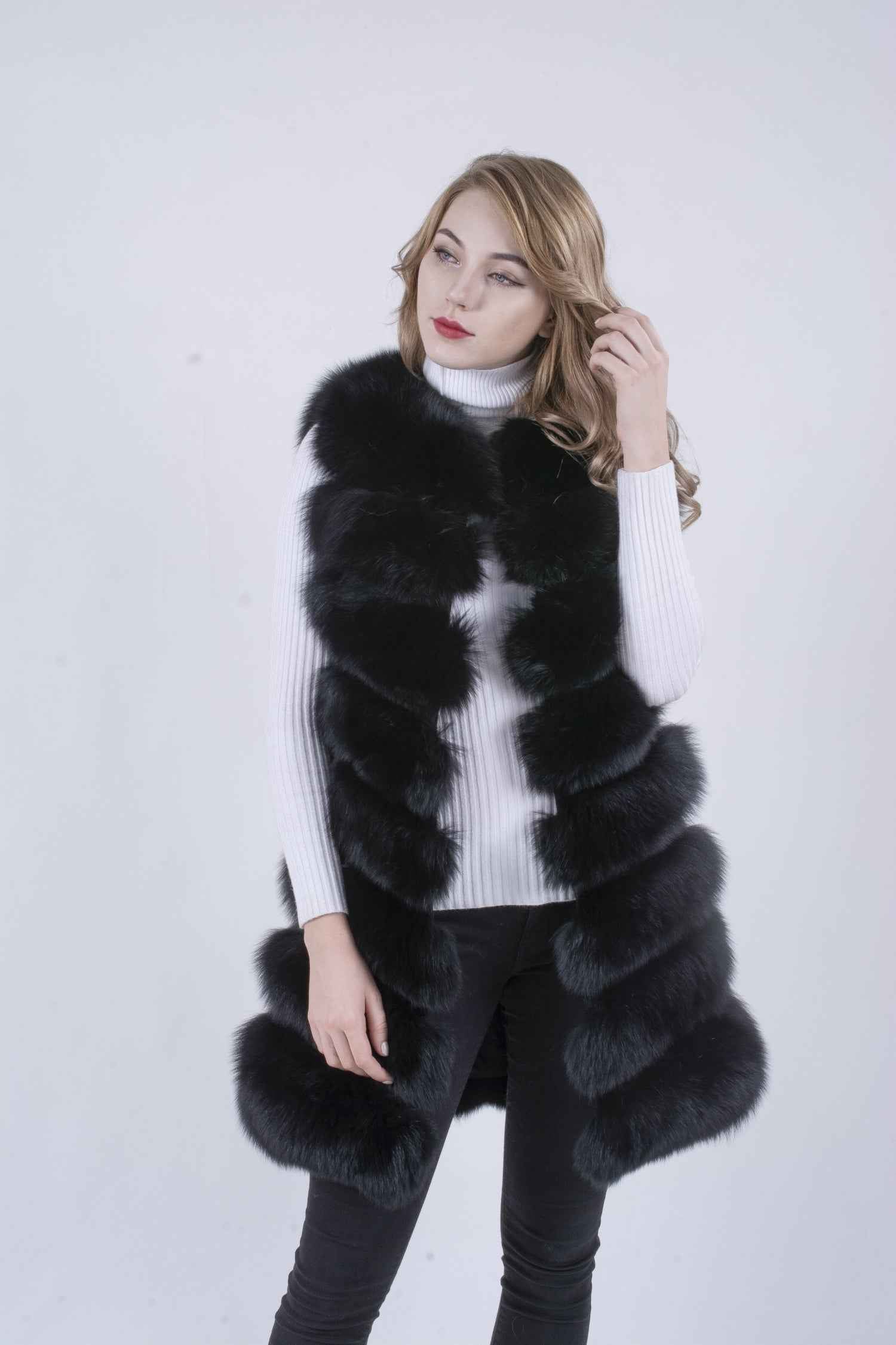 Women's 8-Panel Crew Neck Fox Fur Vest - Luxurious Outerwear Black