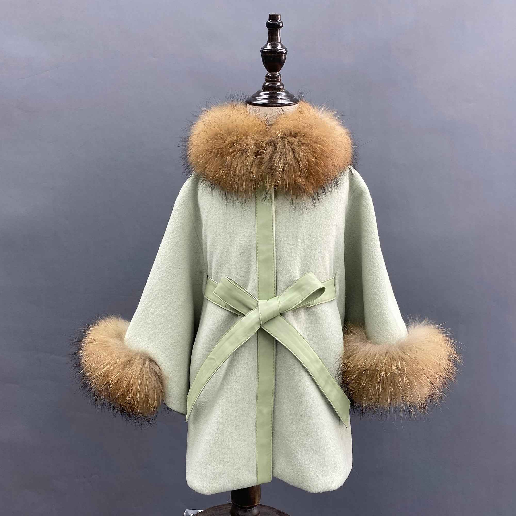 Raccoon fur Trimmed Belt Kids cape Light green