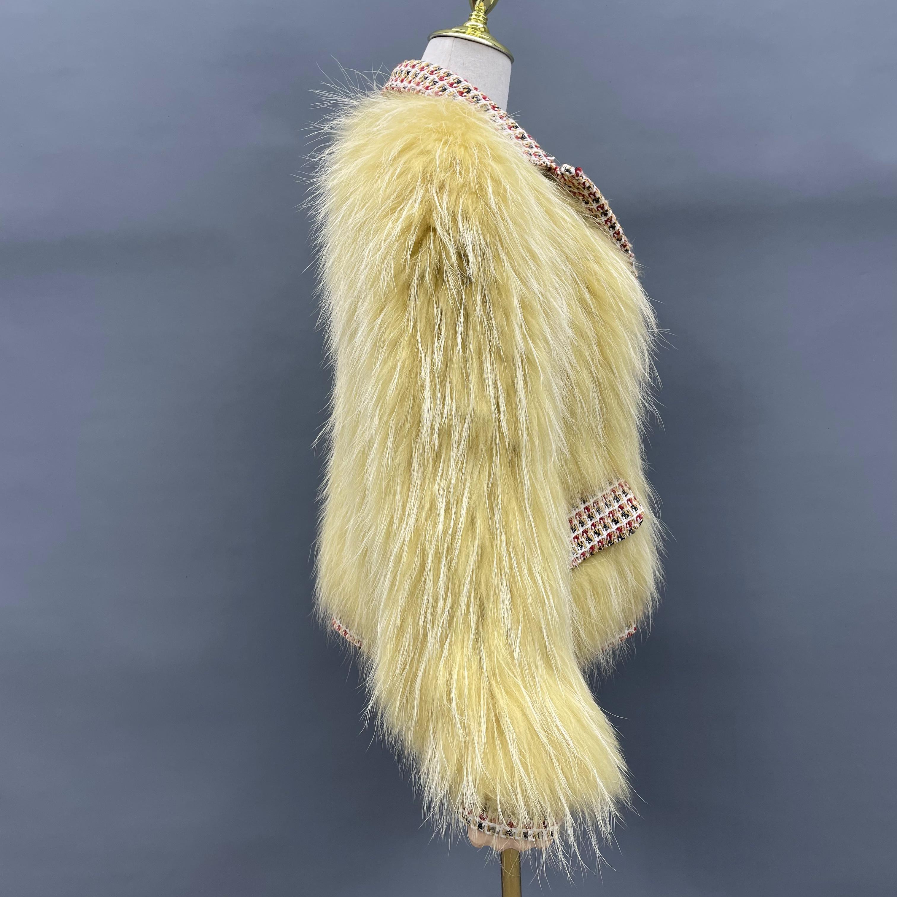 Women's Luxurious Raccoon Dog Fur Jacket with Chanel-Style Tweed & Notched Lapel - Knitted Winter Outerwear