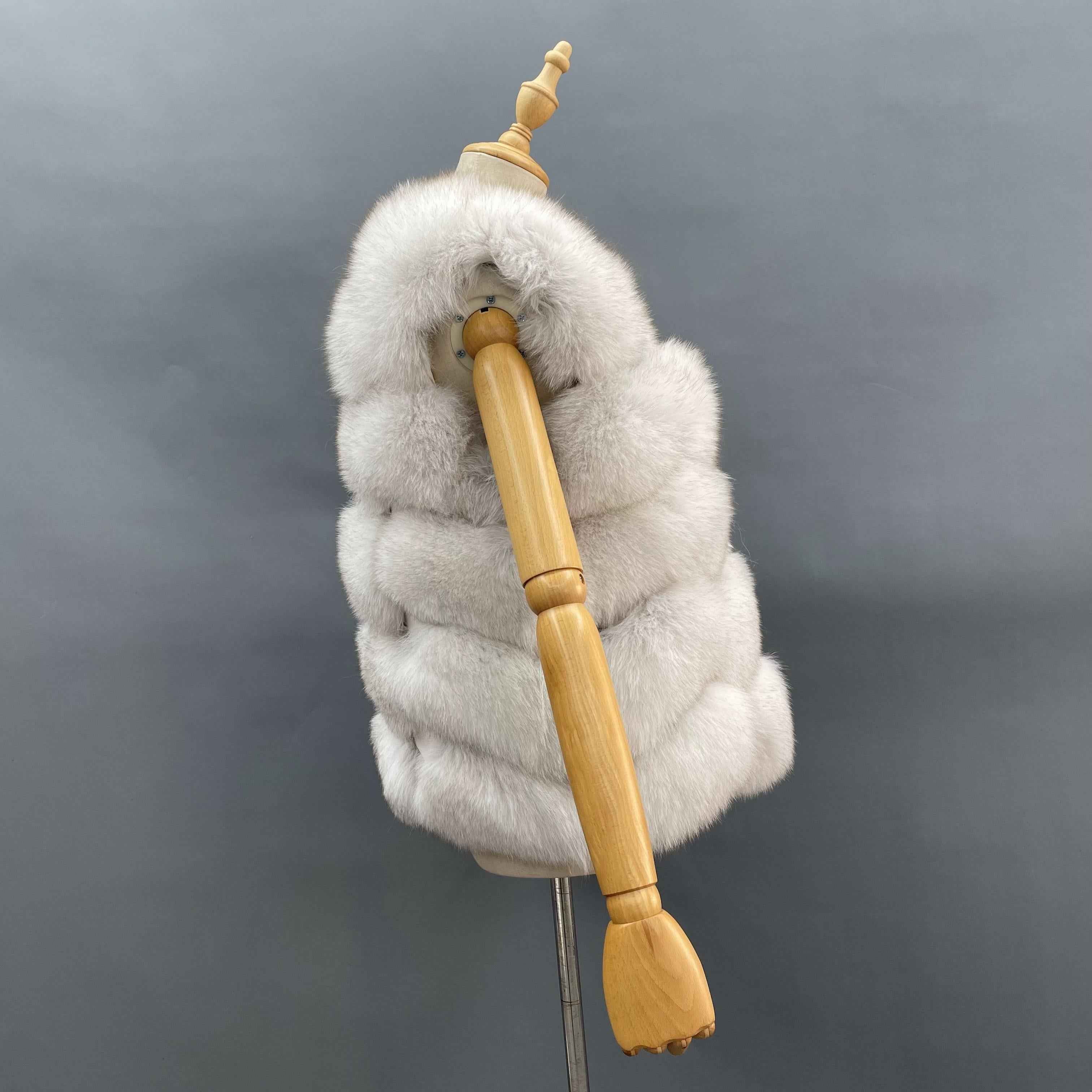 Women's 5-Panel Fox Fur Puffer Vest - Plush Bread-Style Luxury Outerwear