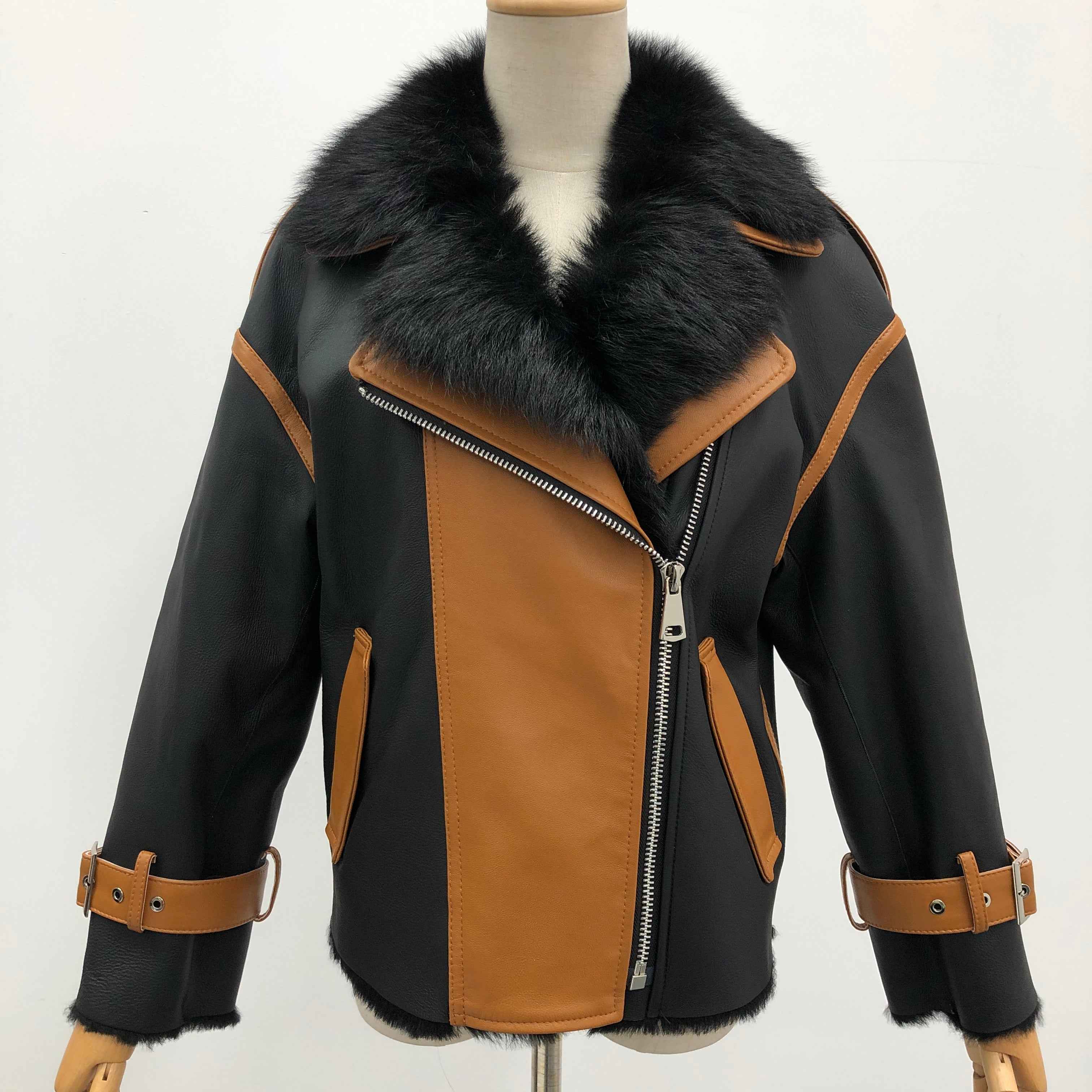 Women's Color-Block Toscana Shearling Asymmetric Biker Jacket with Fur Collar & Buckle Cuffs - Luxe Winter Outerwear