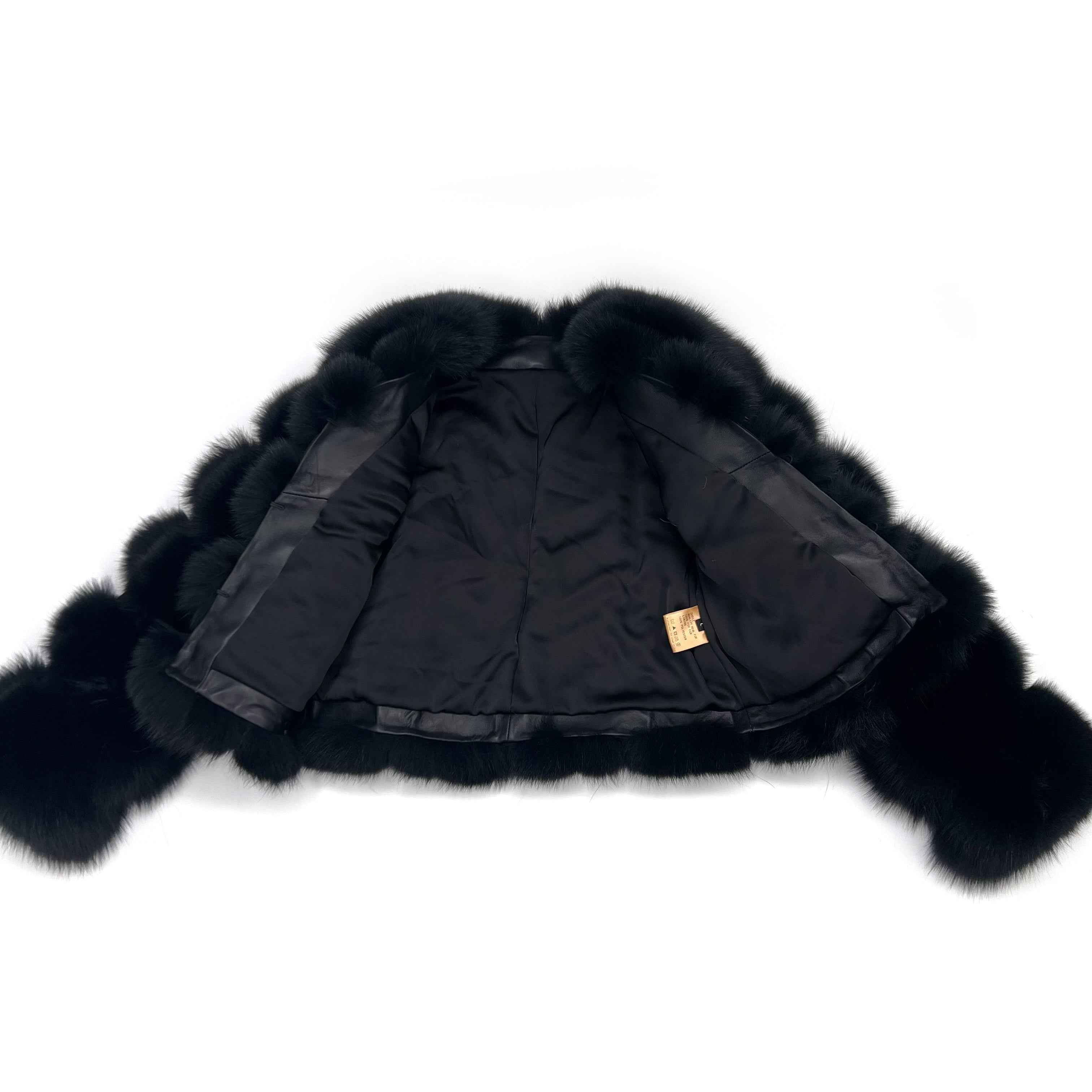 Fashion V-Neck Women‘s Black Fox Fur Coat
