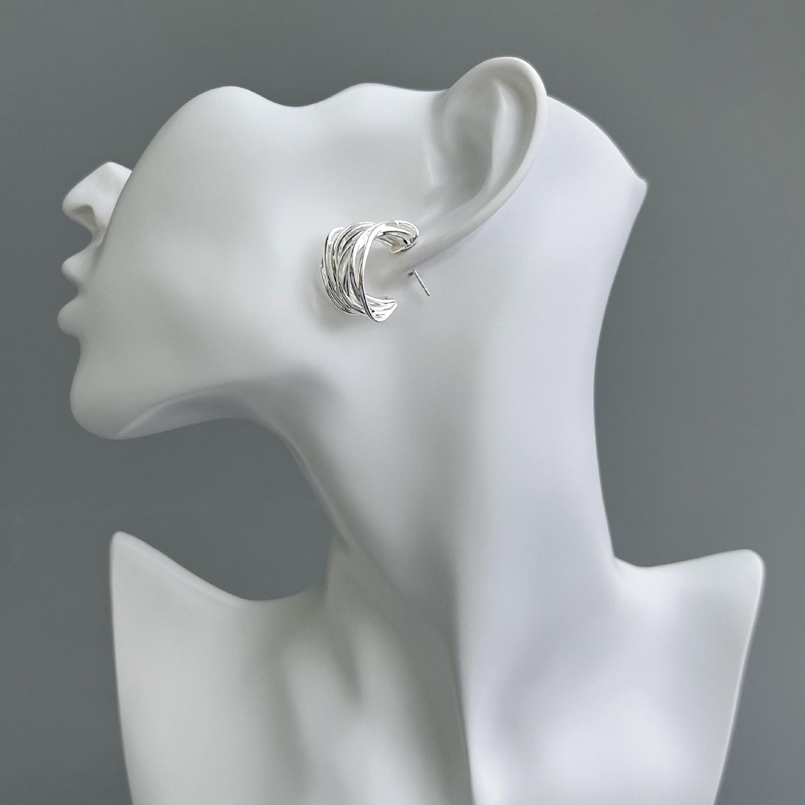 Silver Vintage High-End Hollowed Out Metal Wrapped Wire C-Shaped Loop Earrings Trendy Studs