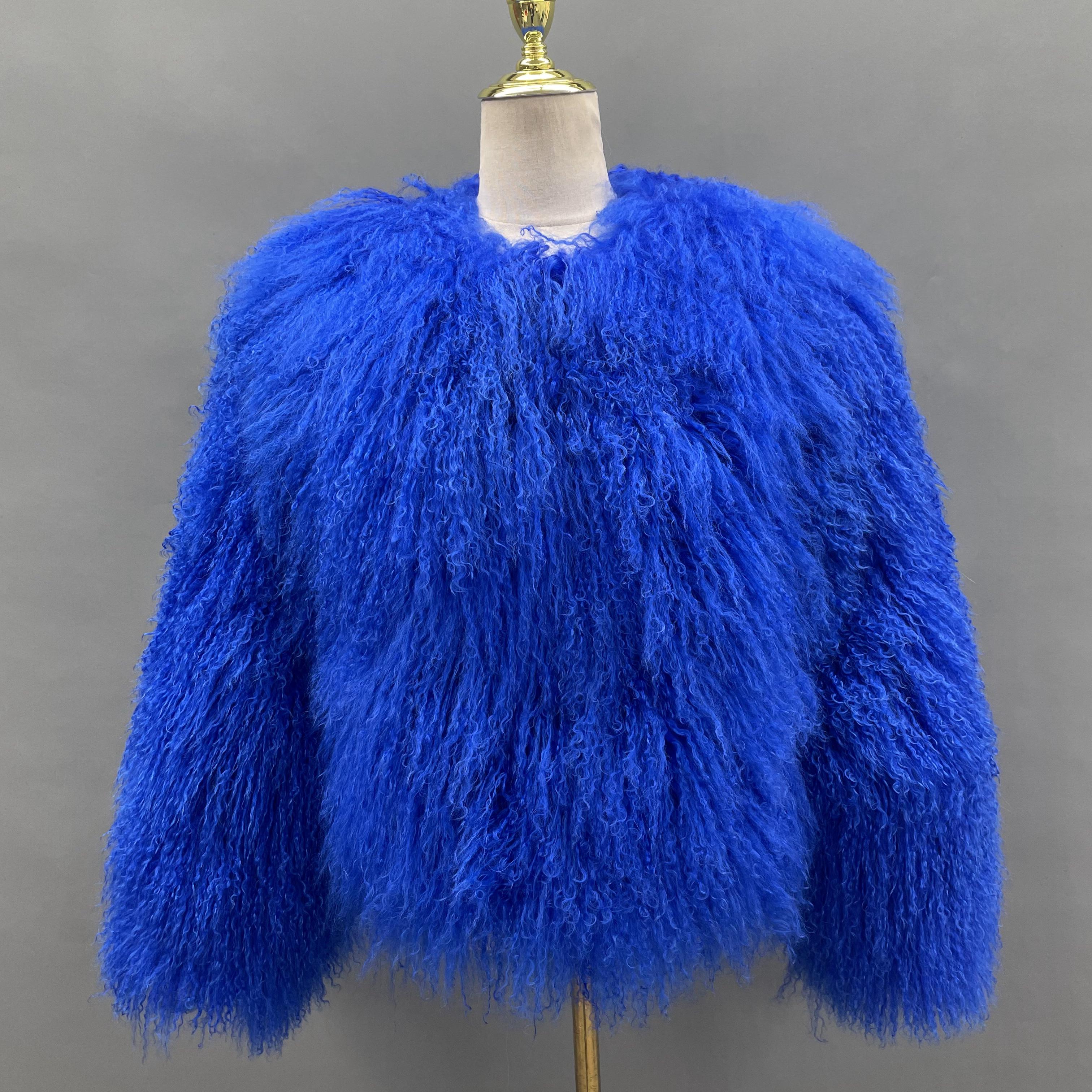 Solid color Beach wool trend short for women Bright Blue