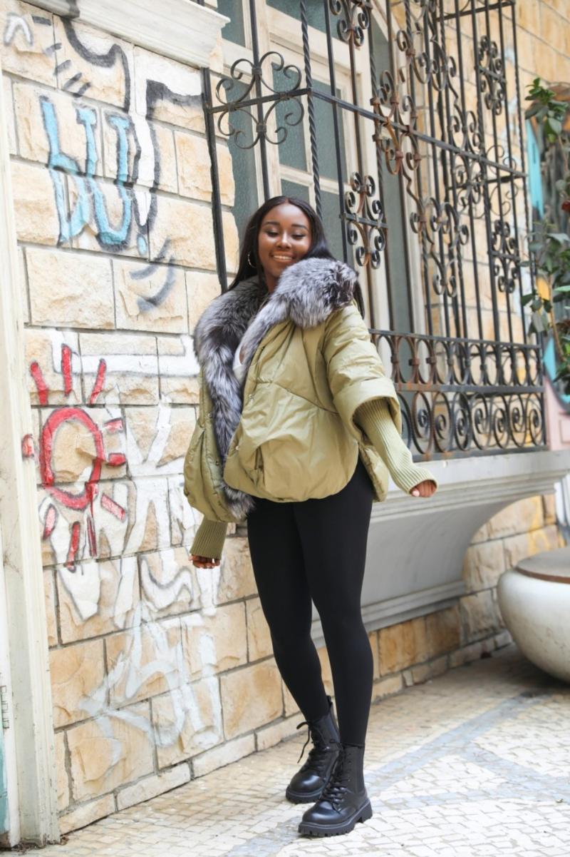 Knit Cuffs with Large Turn-down Collar Down Jacket