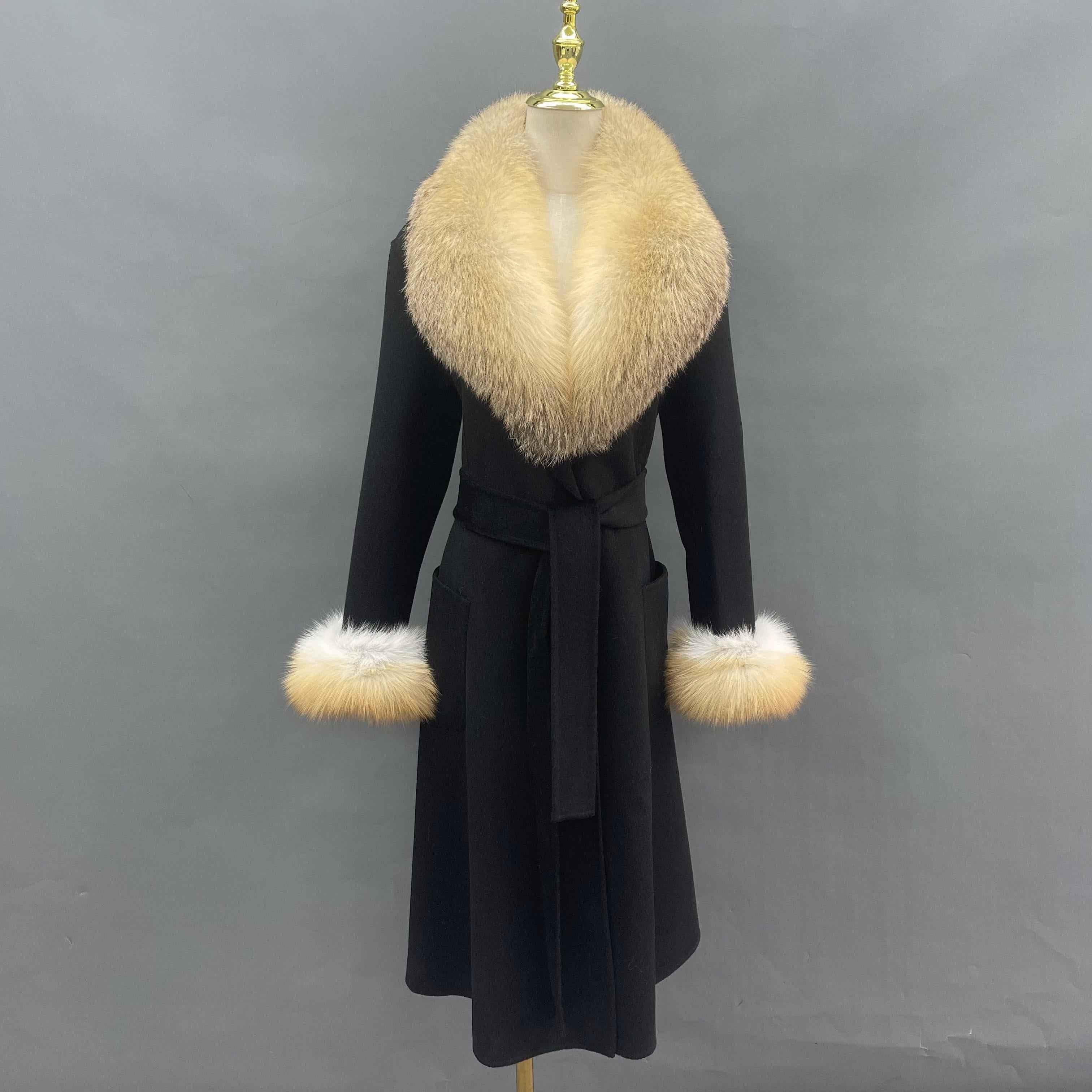 Women's Luxury Double - Faced Wool Coat with Fox Fur Collar, Flared Skirt & Straight Pockets, Elegant Winter Outerwear Golden Black