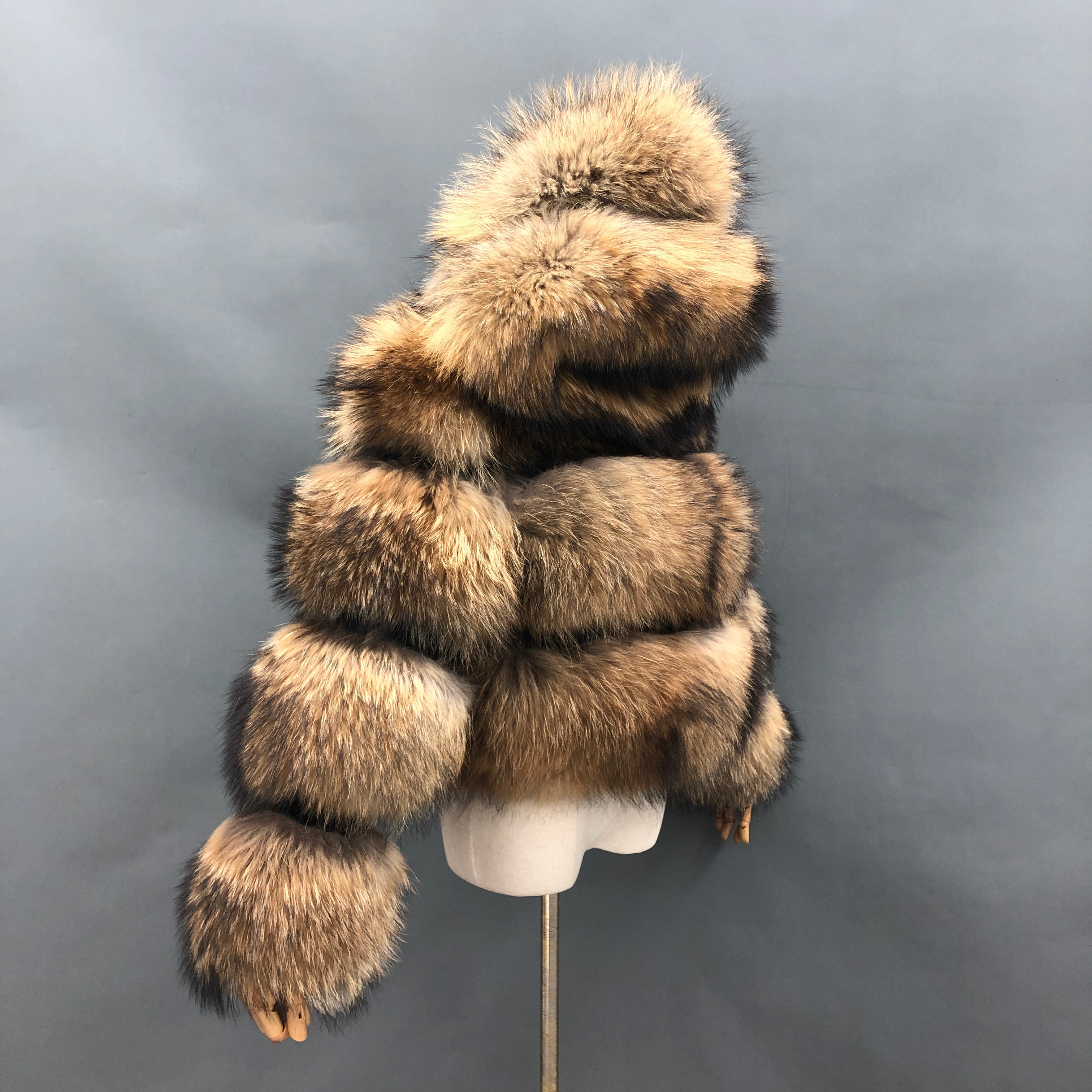 Women's Luxury Raccoon Fur Hooded Jacket - Must-Have for Fur Enthusiasts Winter Fashion Outerwear