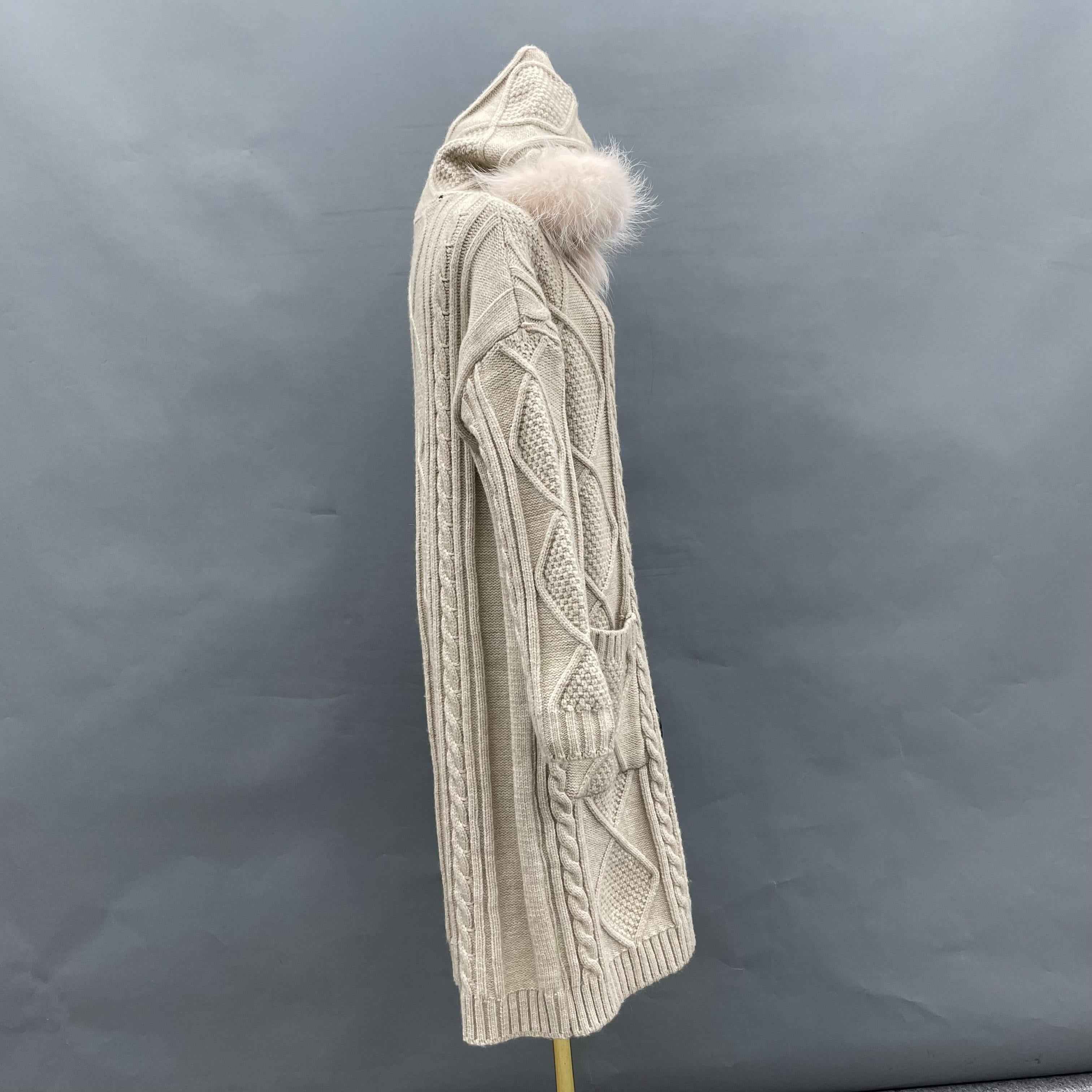 Women's Hooded Knitted Coat with Raccoon Fur-Trimmed Hood, Oversized Buttons & Cable-Knit Pattern - Cozy Winter Outerwear