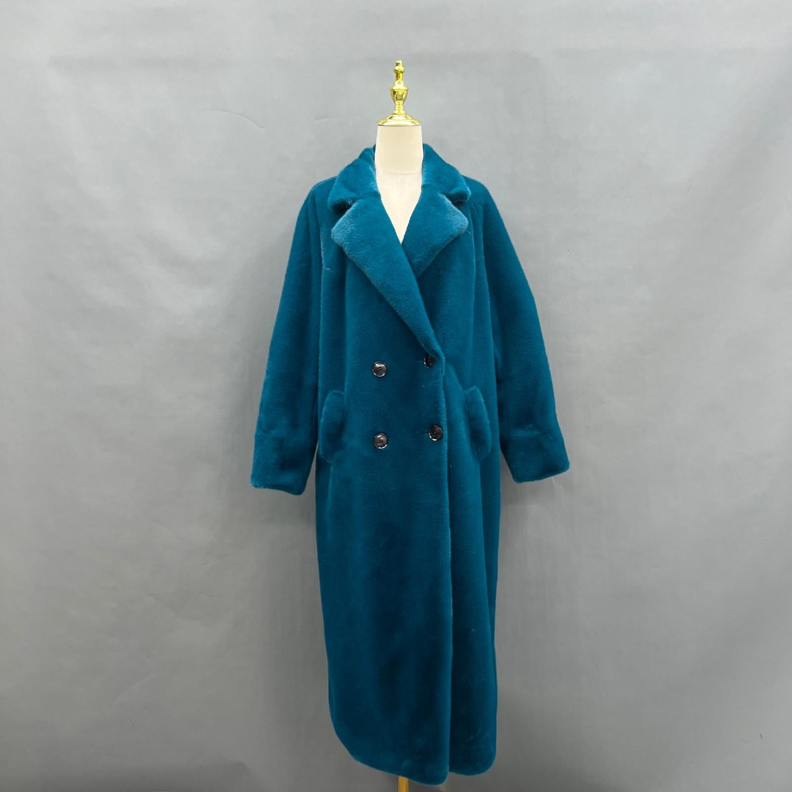 Women's Winter Solid Color Fashion Collar Faux Mink Eco Fur Coat