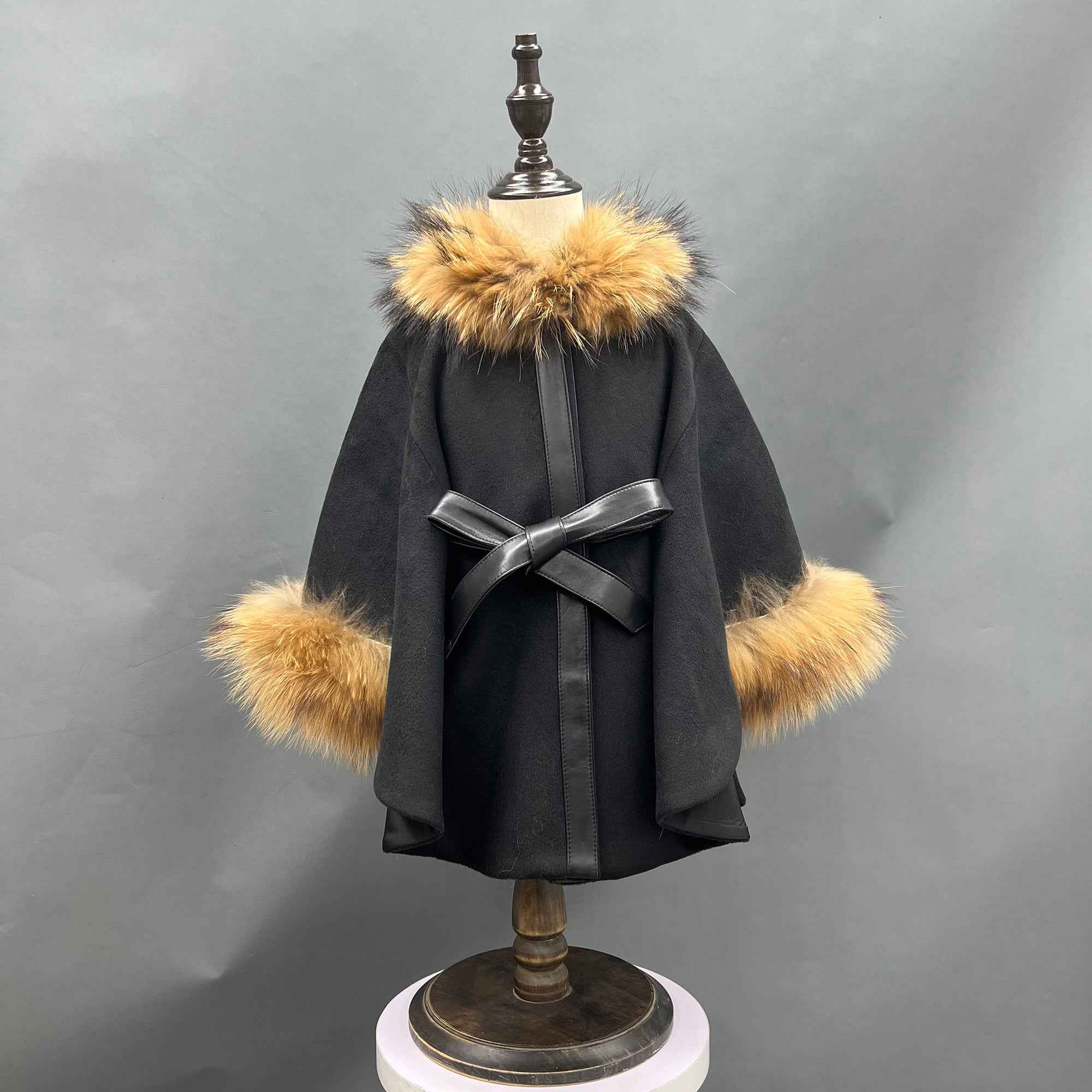 Raccoon fur Trimmed Belt Kids cape Black