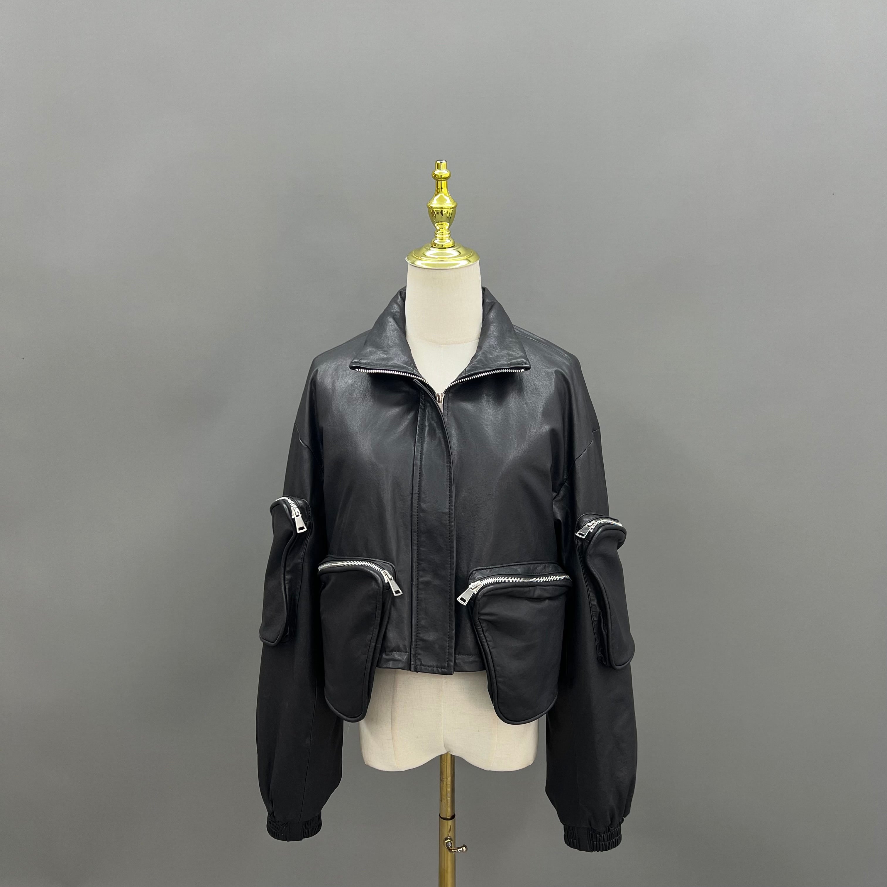 Stand-up Collar Cropped Utility-style Down Jacket