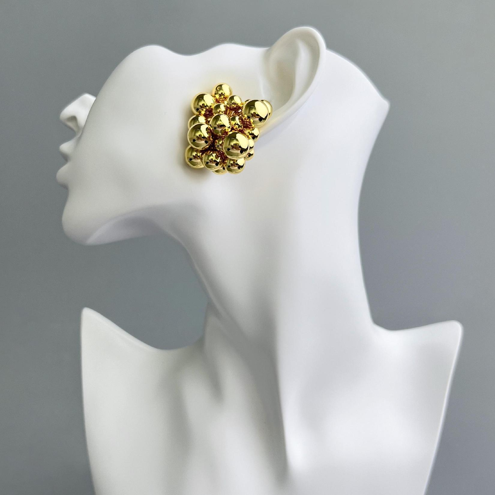 Women's High-End Vintage Metal Grape Cluster Earrings Stud Earrings F Grape Cluster Earrings