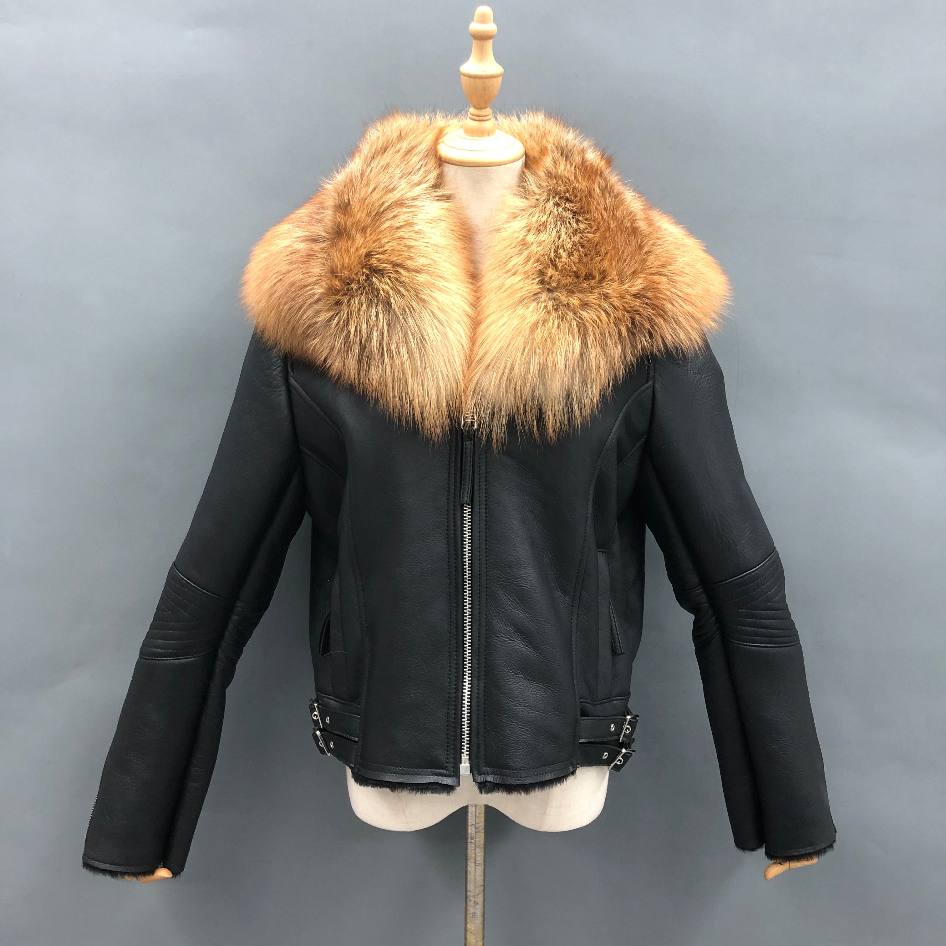 Women's Shearling Leather Jacket with Oversized Fox Fur Collar - Luxe Winter Outerwear Gold Black