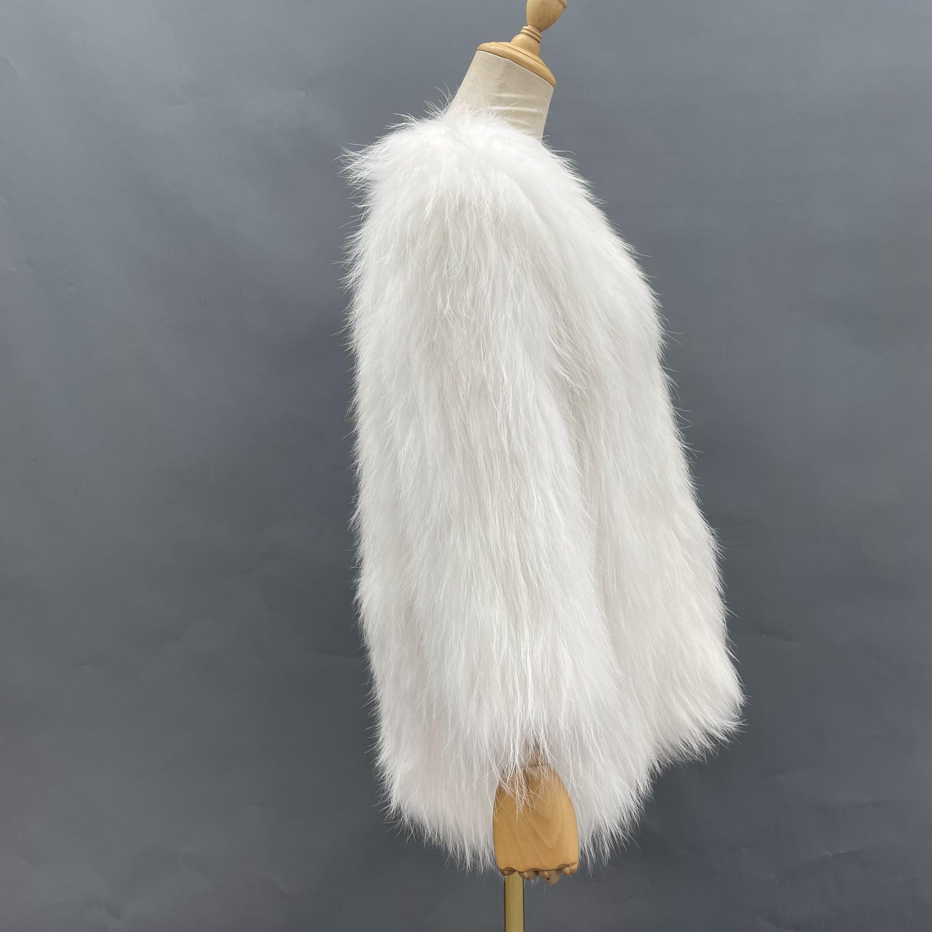 Women's Knitted Raccoon Dog Fur Mid-Length Coat with Crew Neck - Luxurious Winter Outerwear