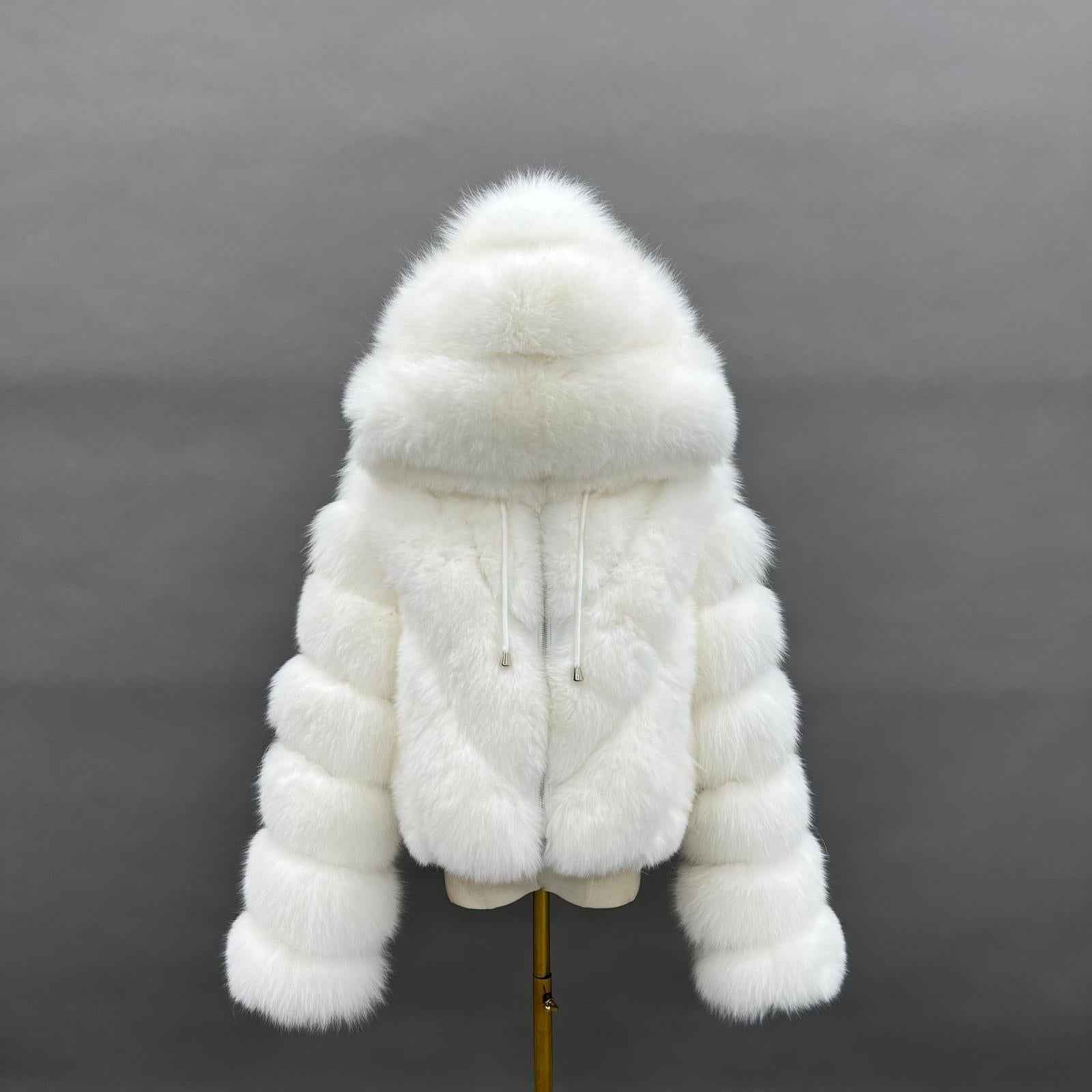 Luxurious Fox Fur Women's Hooded V-Pattern Zipper Jacket for Winter Fashion White
