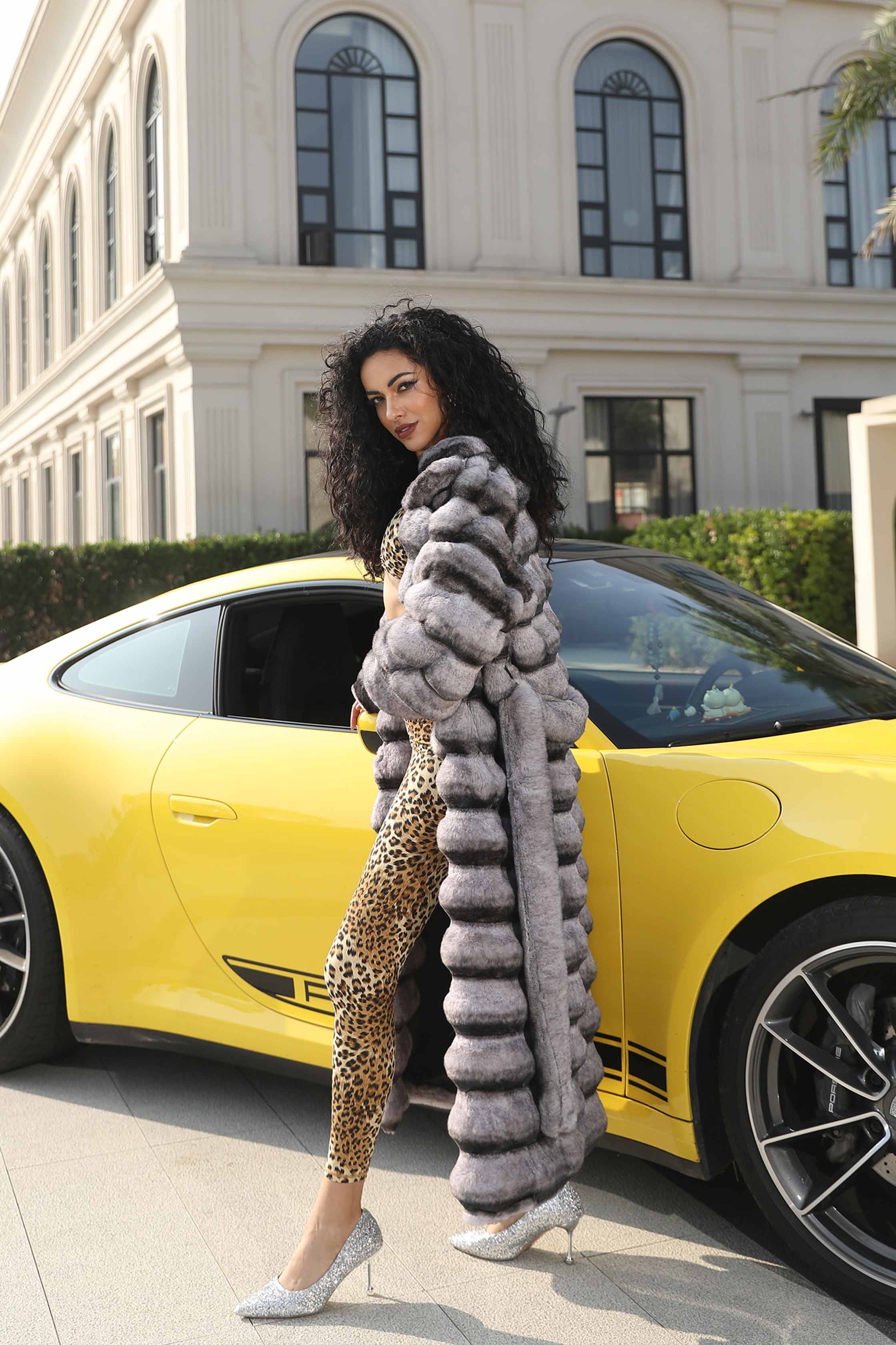 Janefur Unique Design Fake Fur Jacket Lapel Layered Long Faux Fur Womens Coat