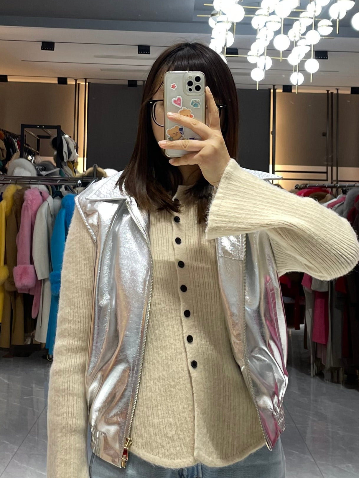 Shiny Silver Lapel Sleeveless Vest: Edgy & Chic Fashion Statement Picture Color