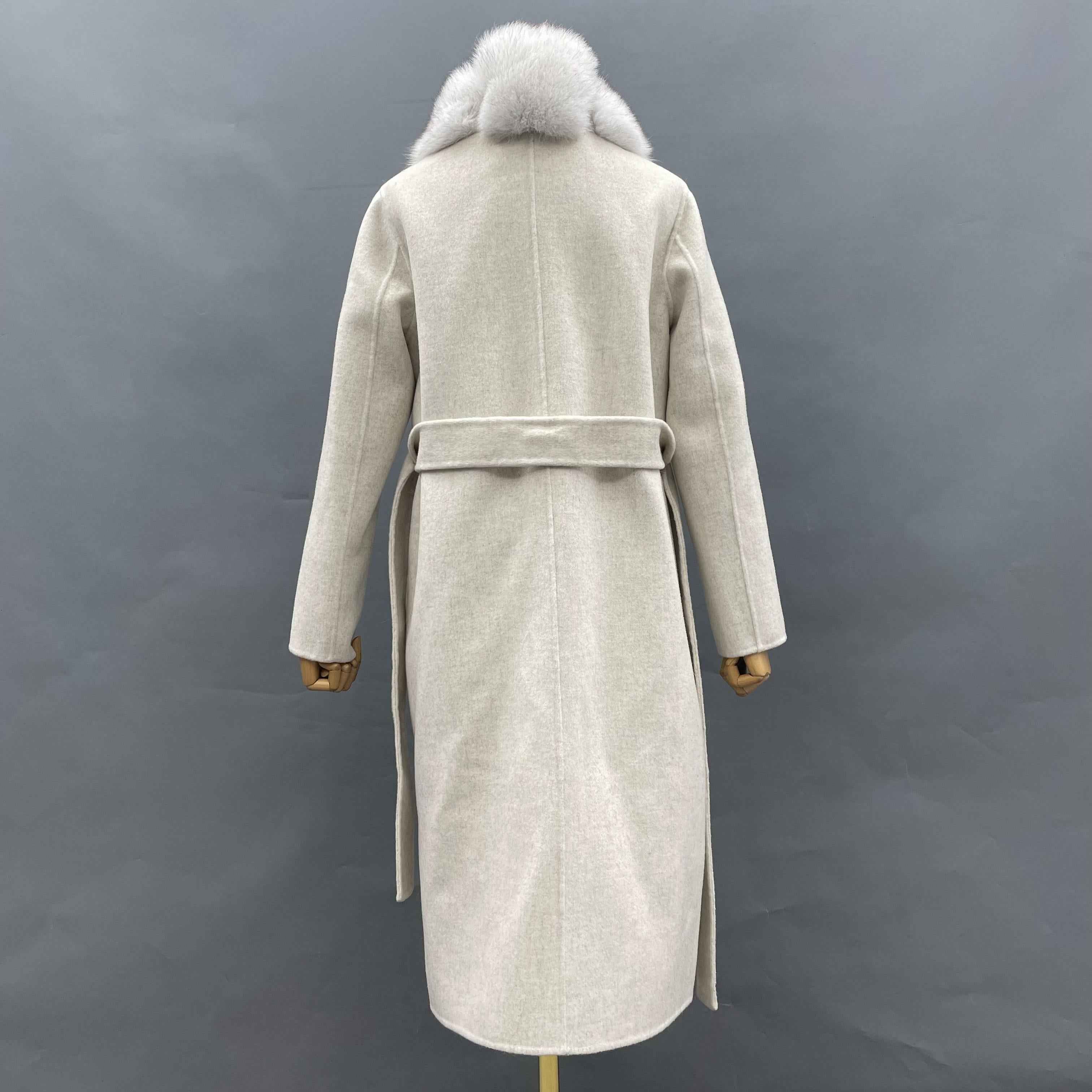 Luxury Wool Coat with Tiered Fox Fur Trim Front Closure – Elegant Long Double-Faced Overcoat