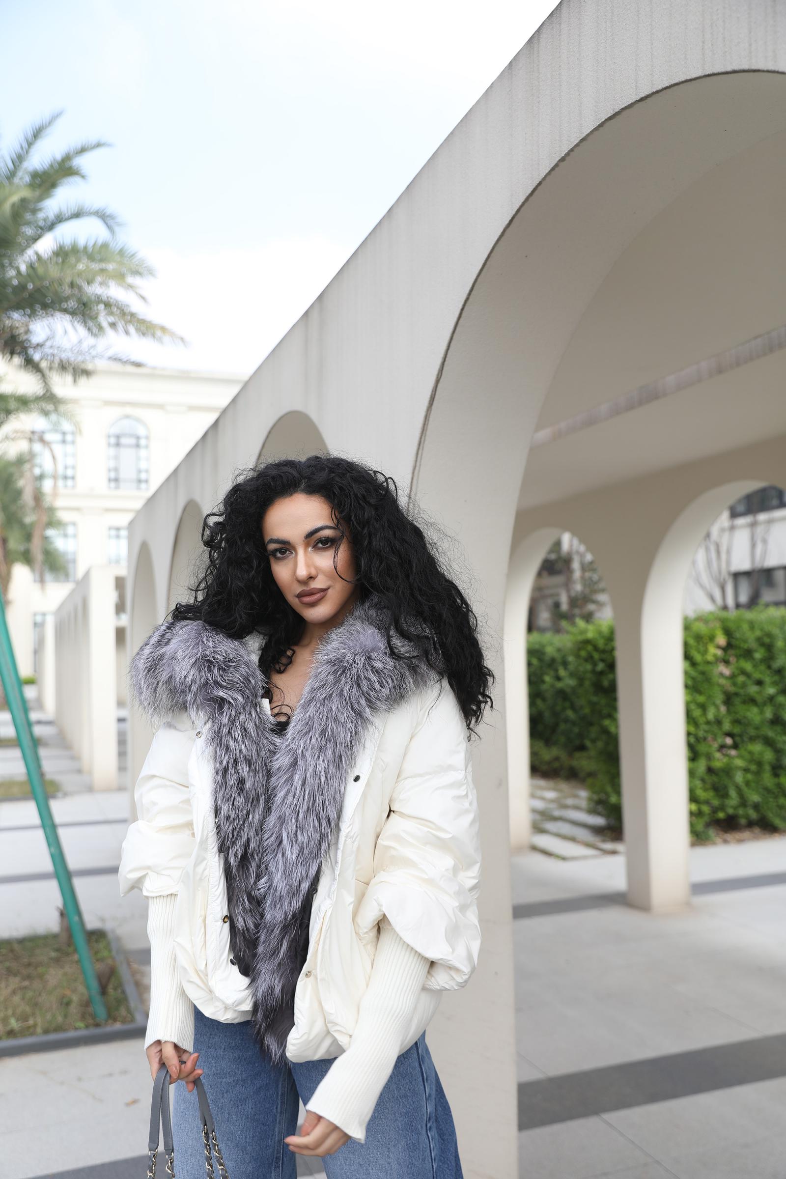 Goose Down Women's Knitted Cuff Hooded Fashionable Down Jacket