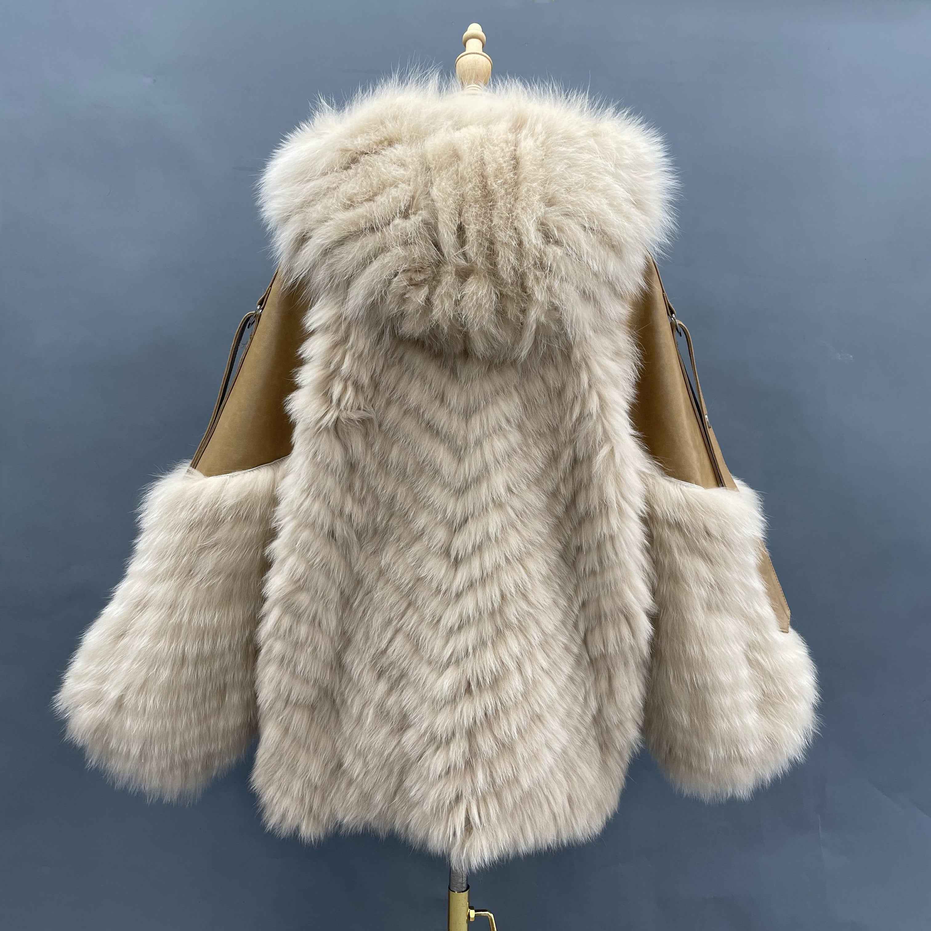 Women's Luxury Fox Fur Hooded Jacket - Leather Patchwork & Zipper Closure Relaxed Fit Winter Fashion Outerwear