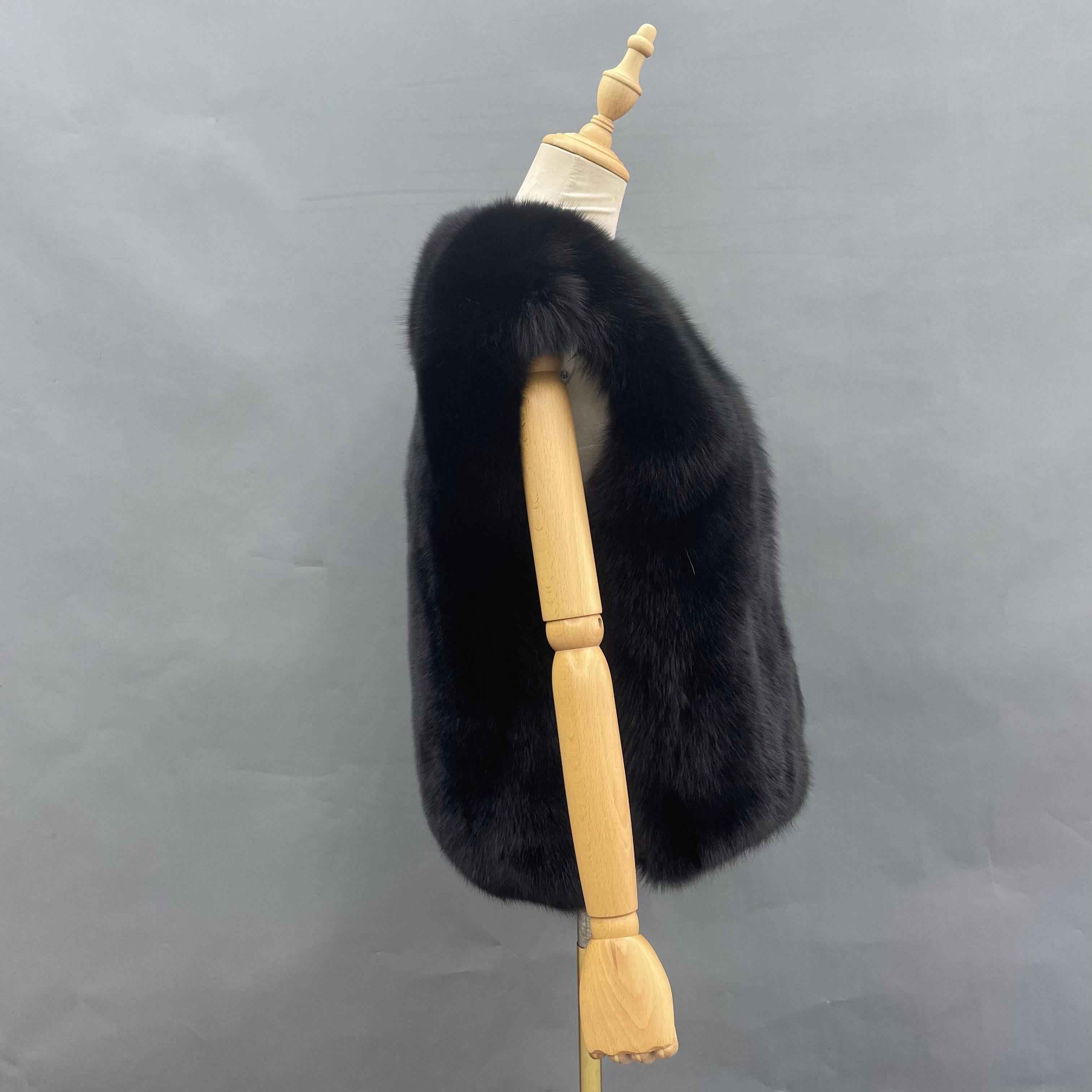 Women's New Whole Skin Fox Fur Vest - Luxurious Fashion Essential Outerwear