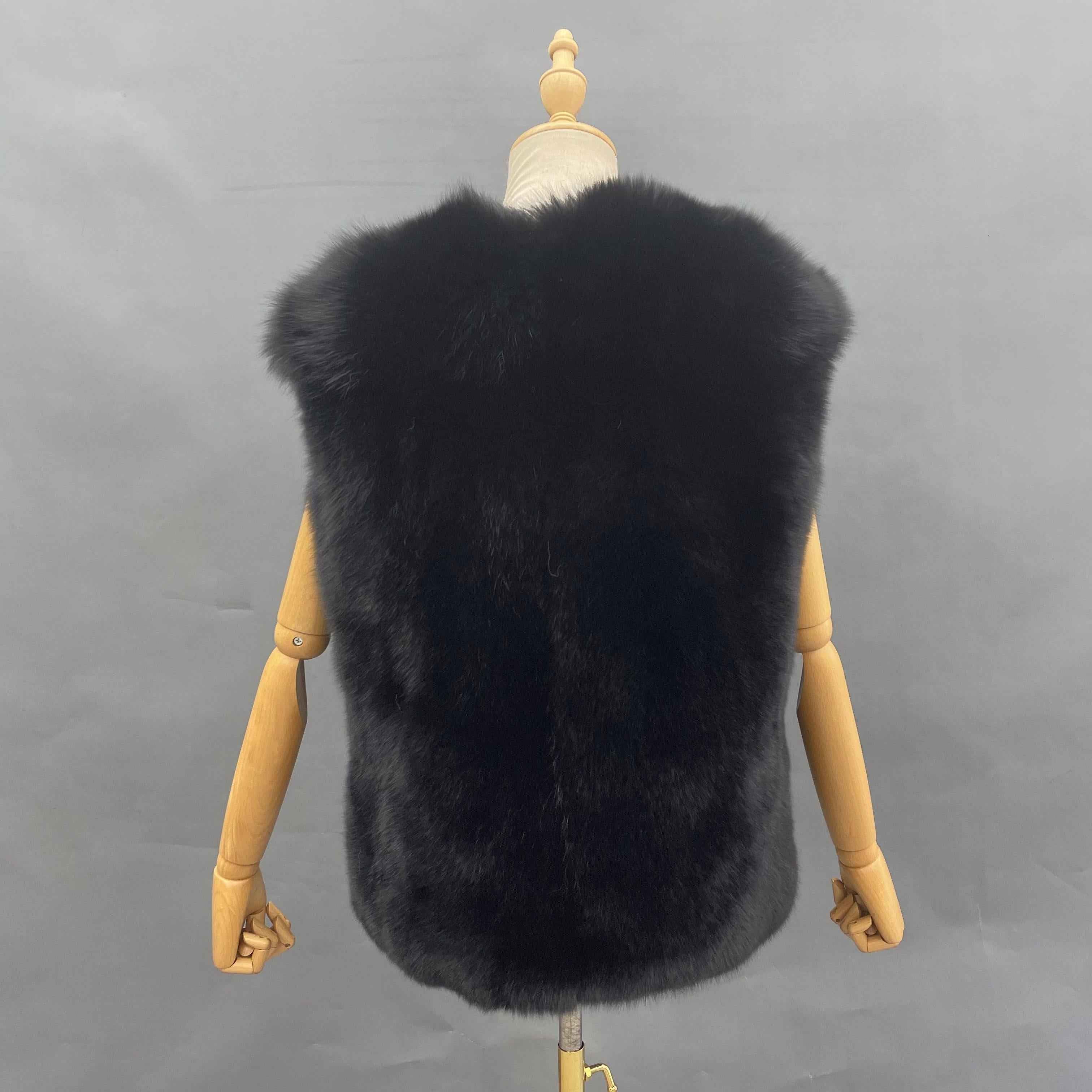 Women's New Whole Skin Fox Fur Vest - Luxurious Fashion Essential Outerwear