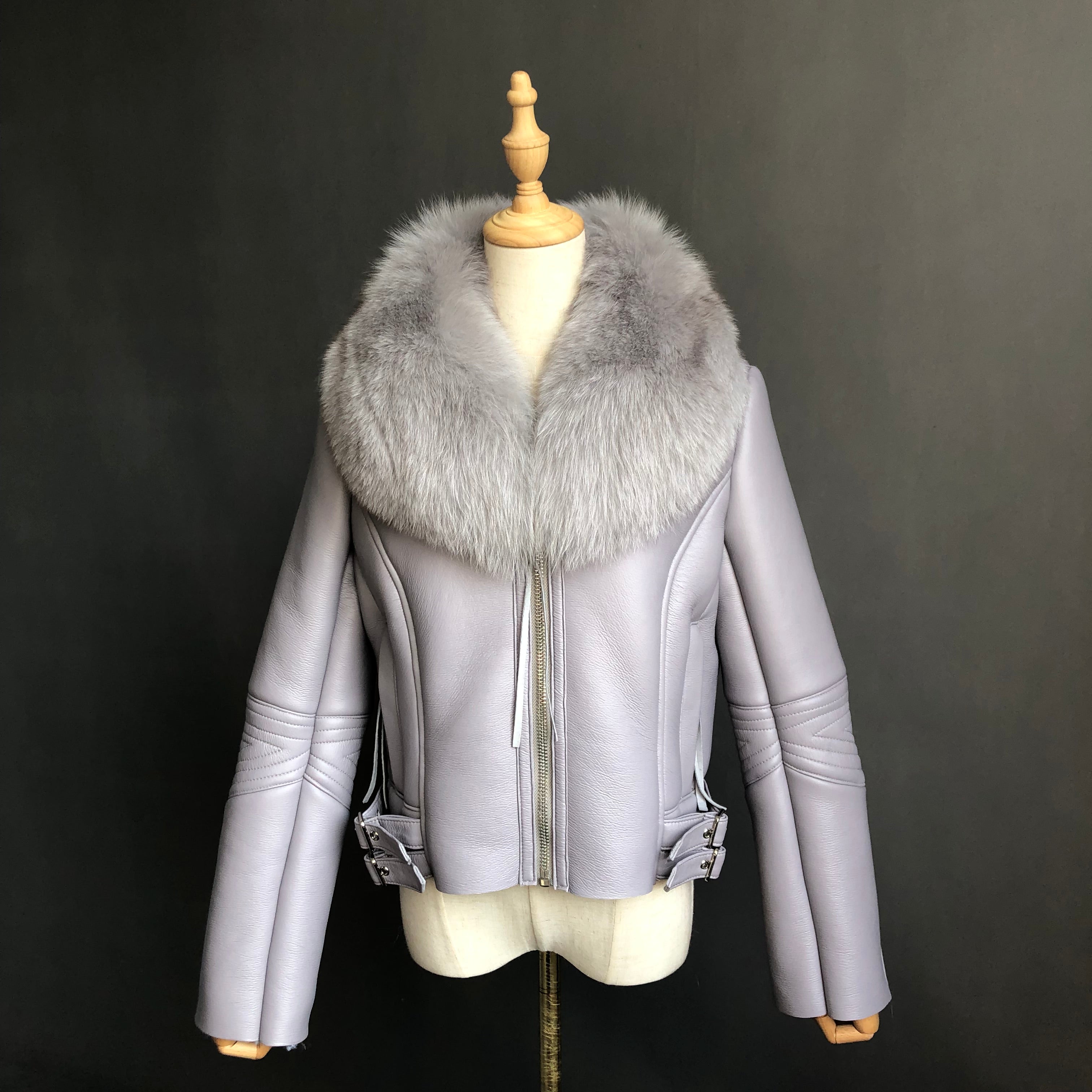 Women's Shearling Leather Jacket with Oversized Fox Fur Collar - Luxe Winter Outerwear Sliver