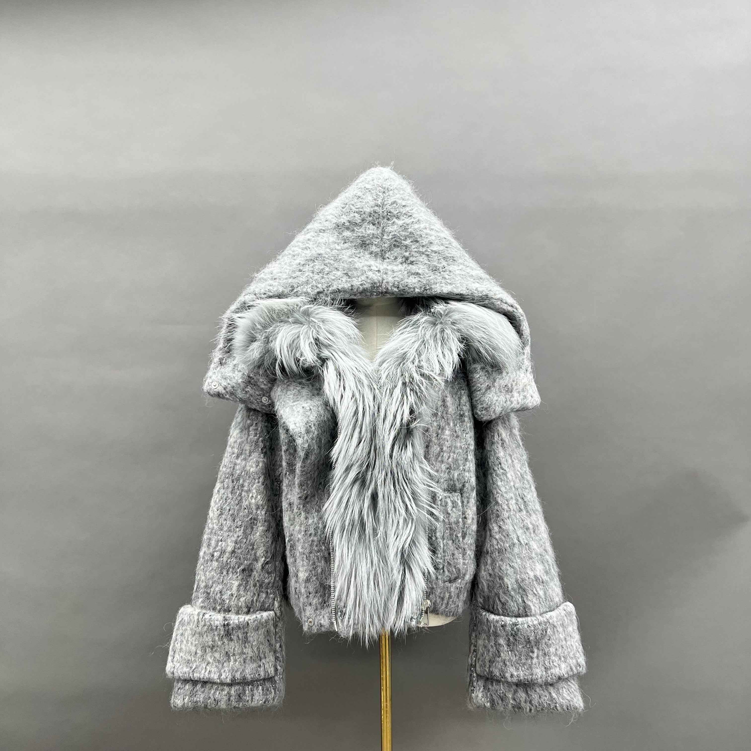 Women's Hooded Short Down Jacket with Raccoon Fur Collar Sliver