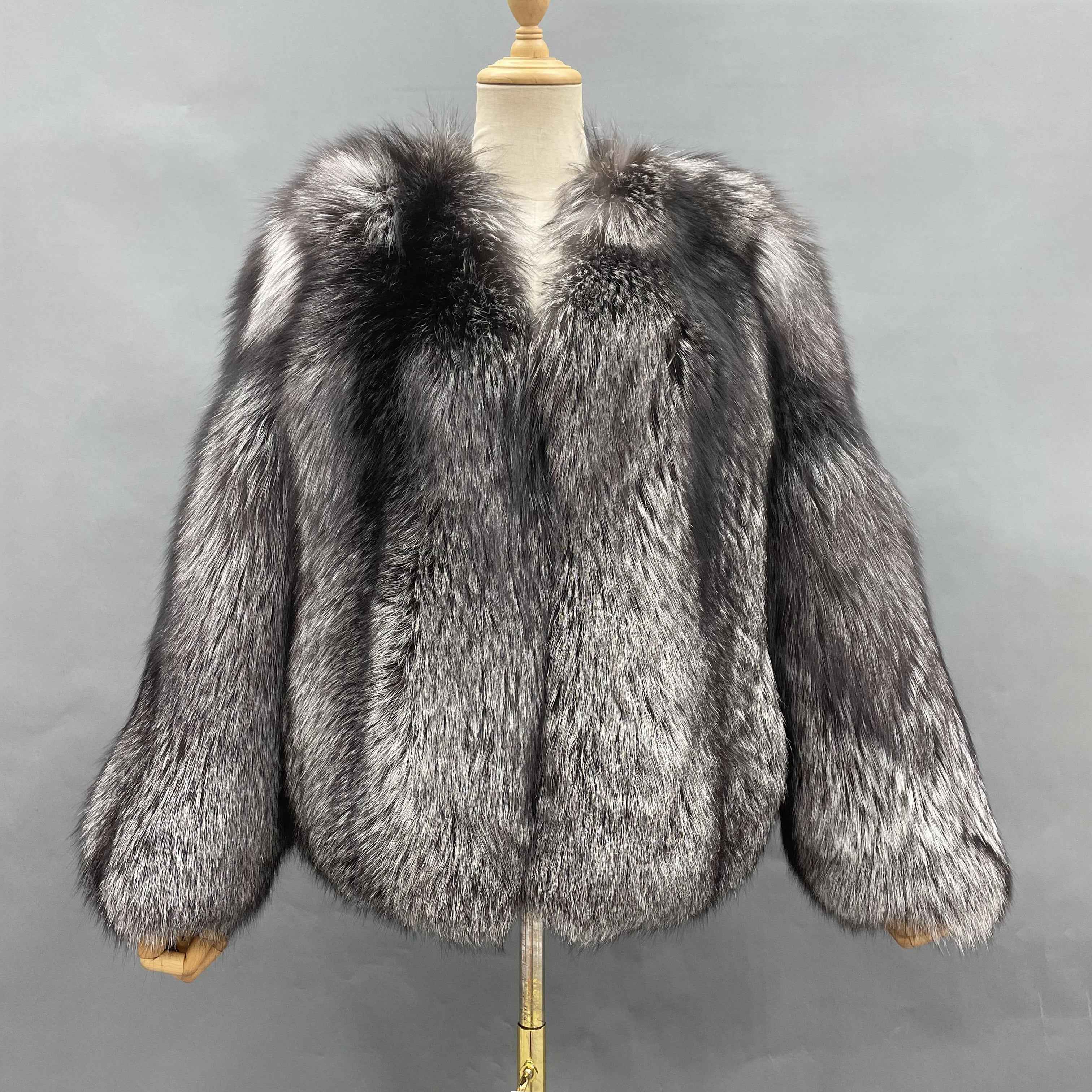Women's Luxury Full-Skin Blue Fox Fur Cropped Jacket - Winter Fashion Warm Statement Outerwear Sliver
