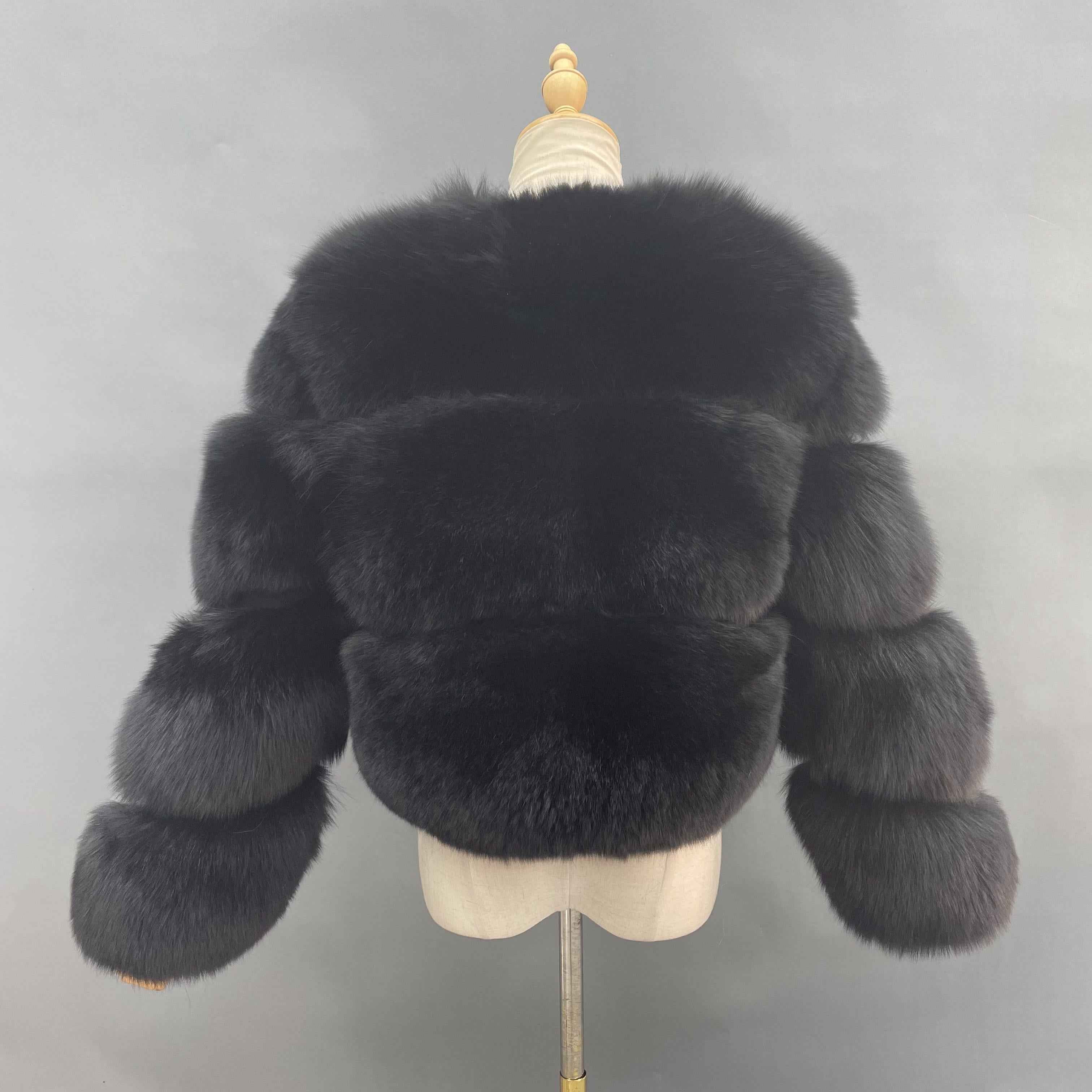 Women's Luxury Black Fox Fur Cropped Jacket - 3-Panel Small V-Neck Winter Fashion Warm Outerwear