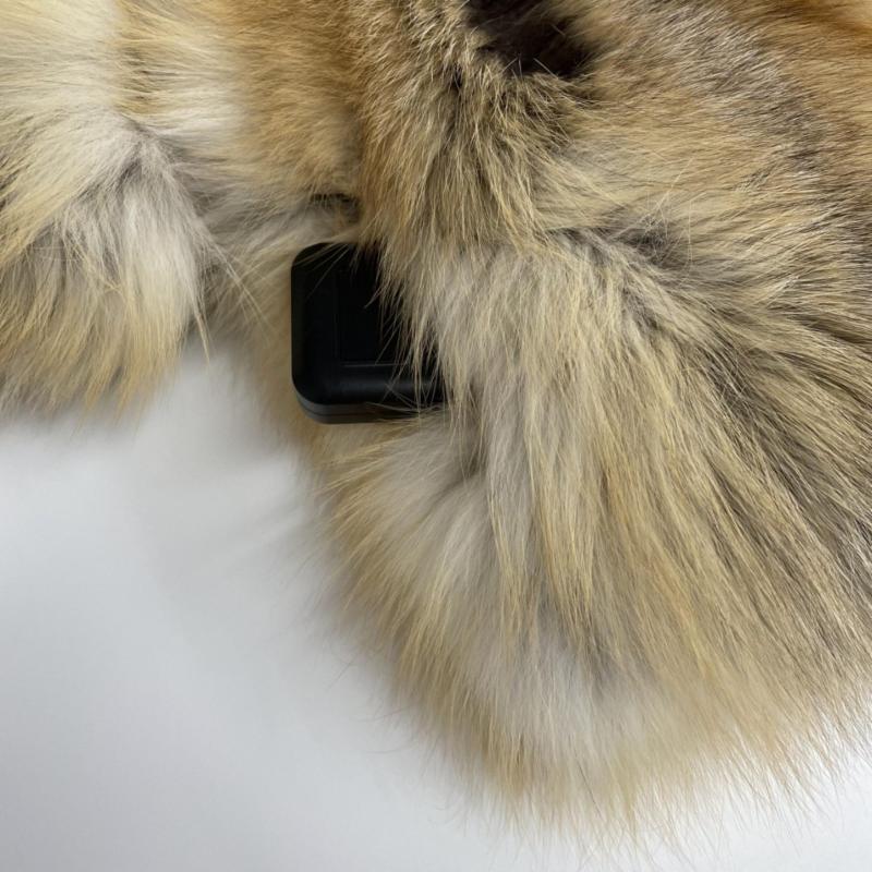 Janefur Women's Short Fox With Large Fur Collar Jacket