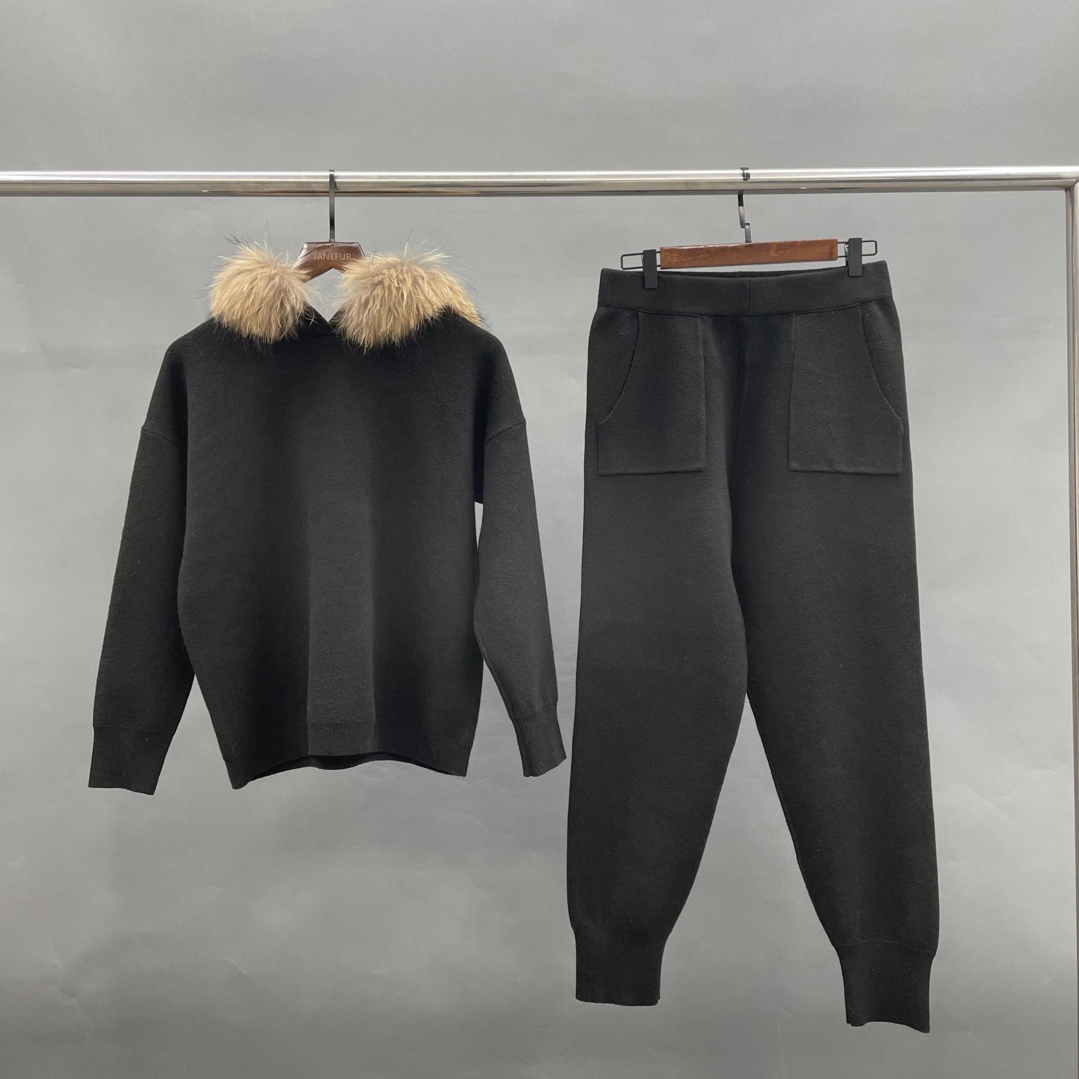 Knitted Sweater Suit With Fox Fur Collar