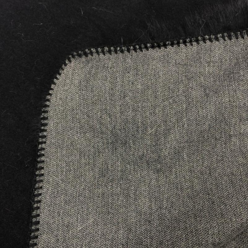 Red Fox Blue Fox Placket Fur Shawl