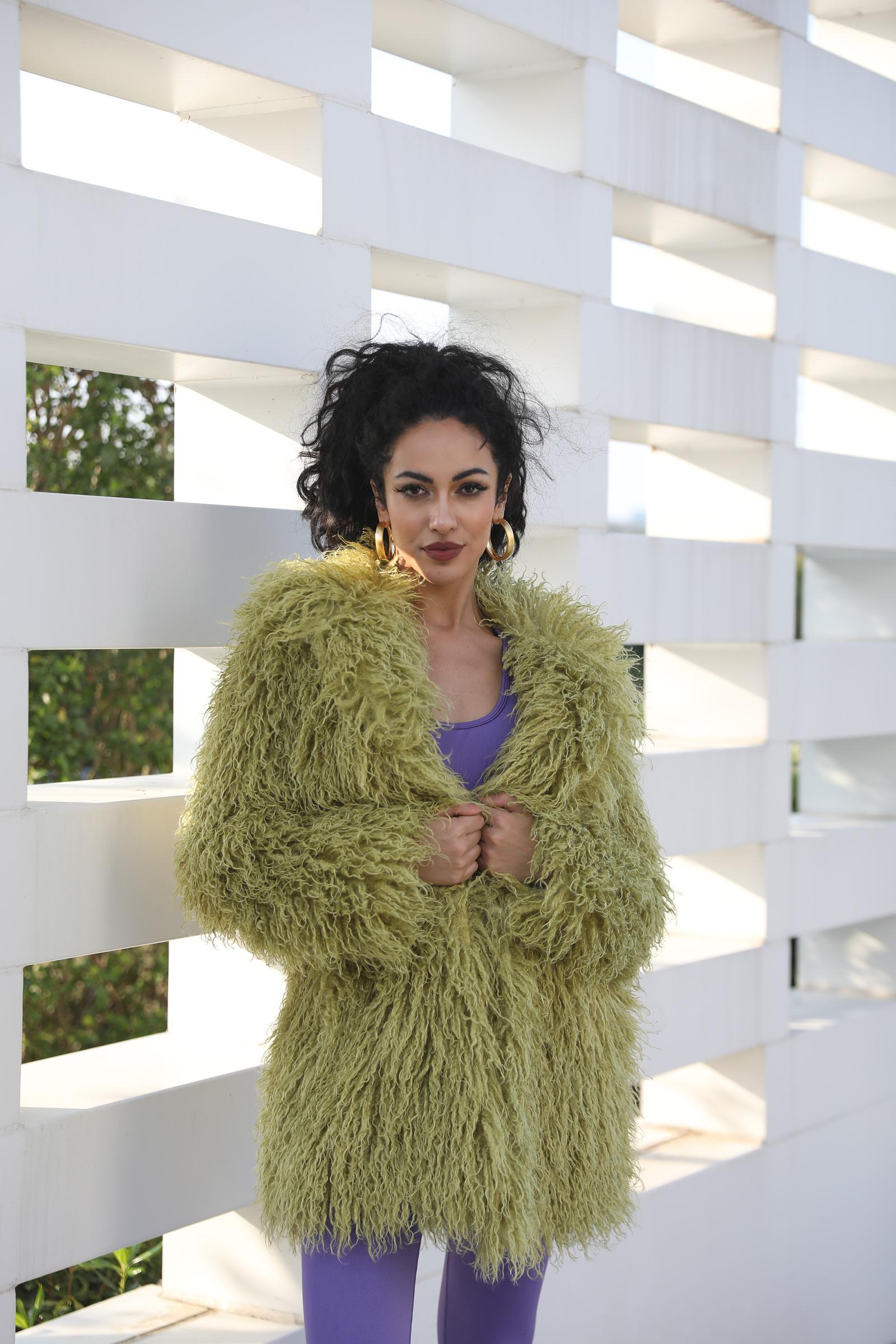 Eco-friendly Mongolian Lamb Wool Coat for Women Classic Fashion Mid-length Jacket Faucx Mongolian Lamb Wool Outer Jacket