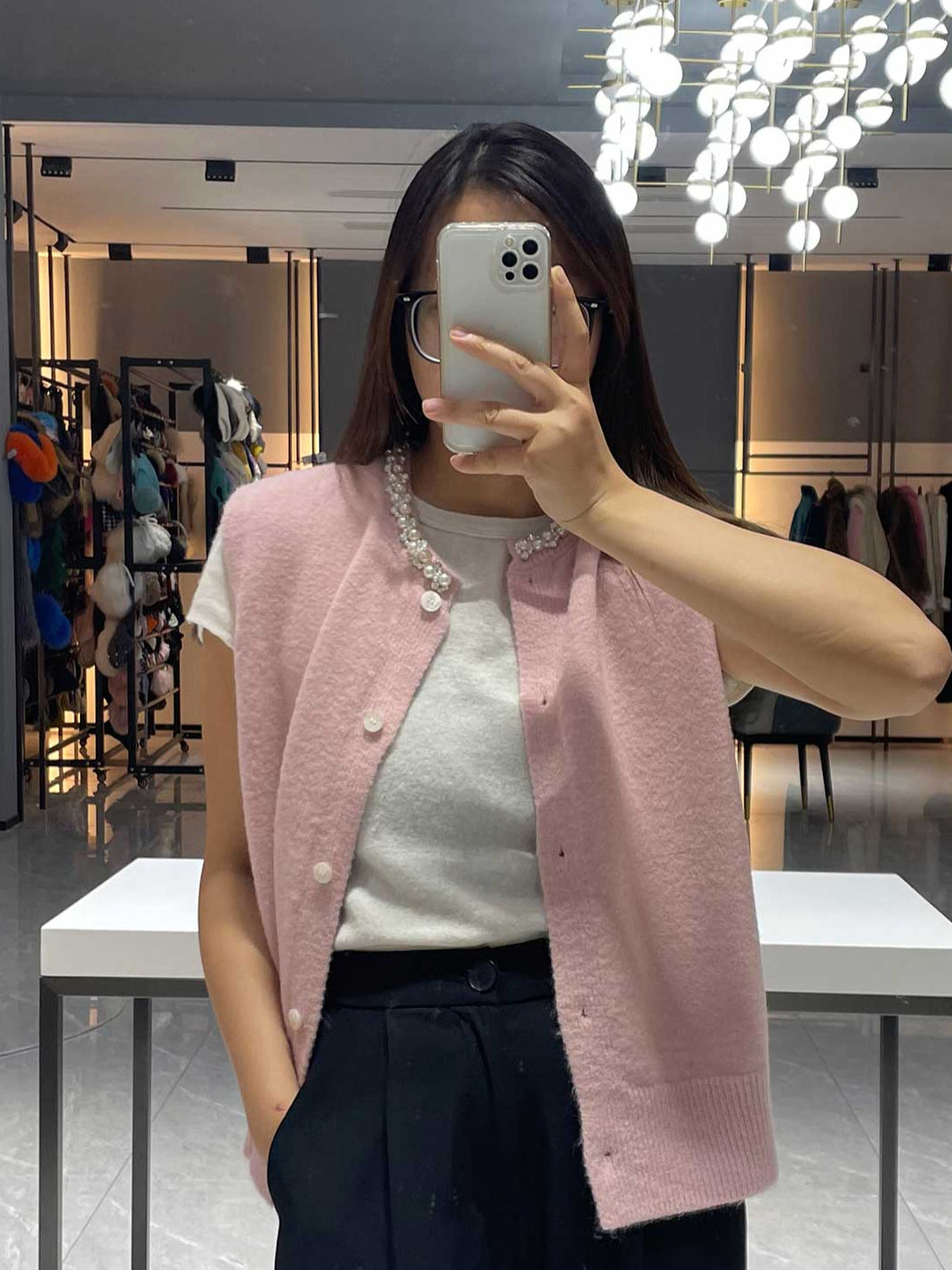 Janefur Womens Knitted Sleeveless Vest Neckline Pearl Decoration Fashion Vest Pink F-chest 104cm