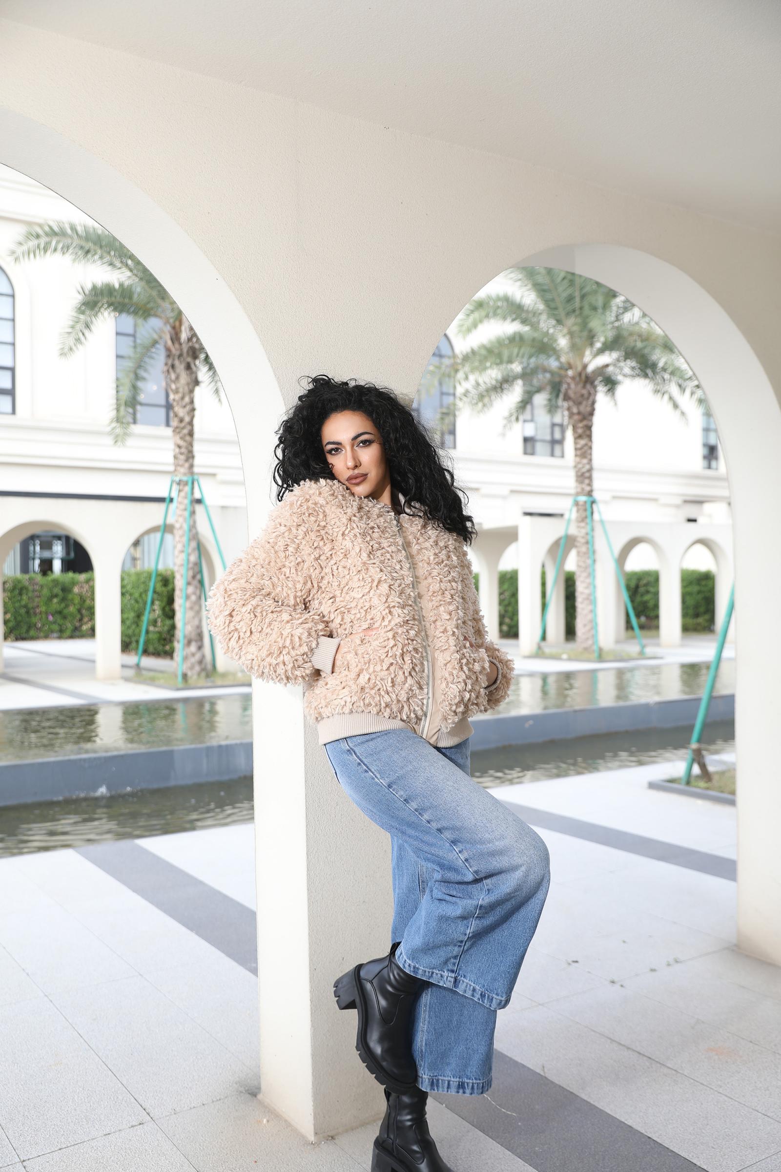 Eco Friendly Wool Baseball Jacket Women's Faux Fur Casual Daily Short Jacket