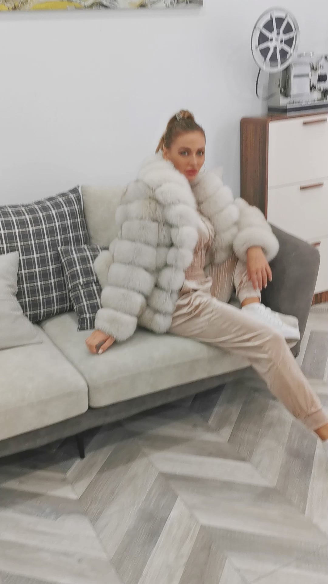 Winter Lapel Women's Fox Fur Warm Coat