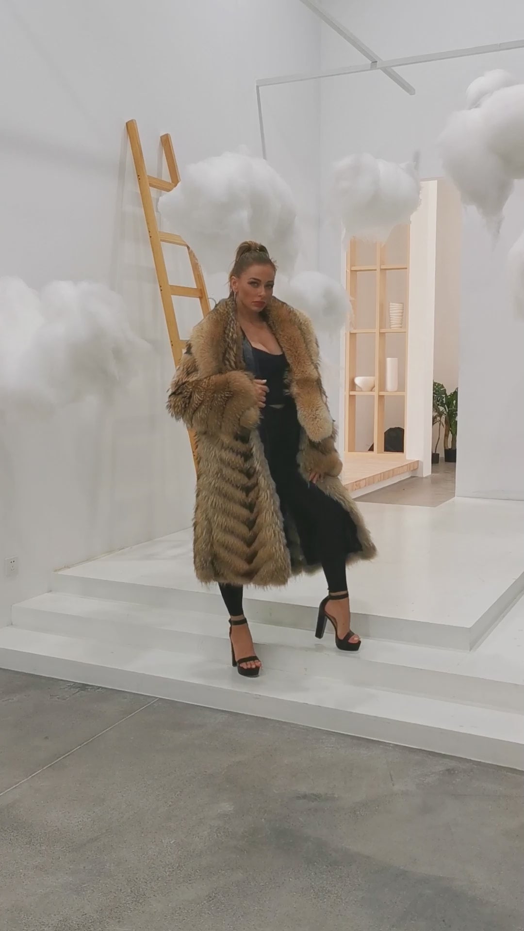 Fashion Trend Popular Plus Size Long Style Design Real Raccoon Fur Coat For Women