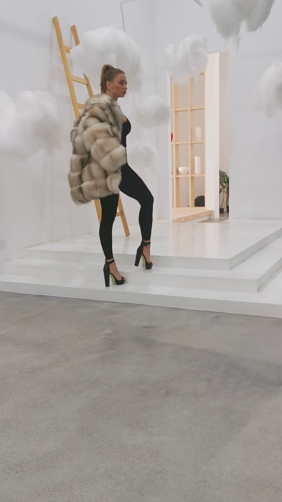 New Arrival Long Suit Collar Ladies Real Fox Fur Coat