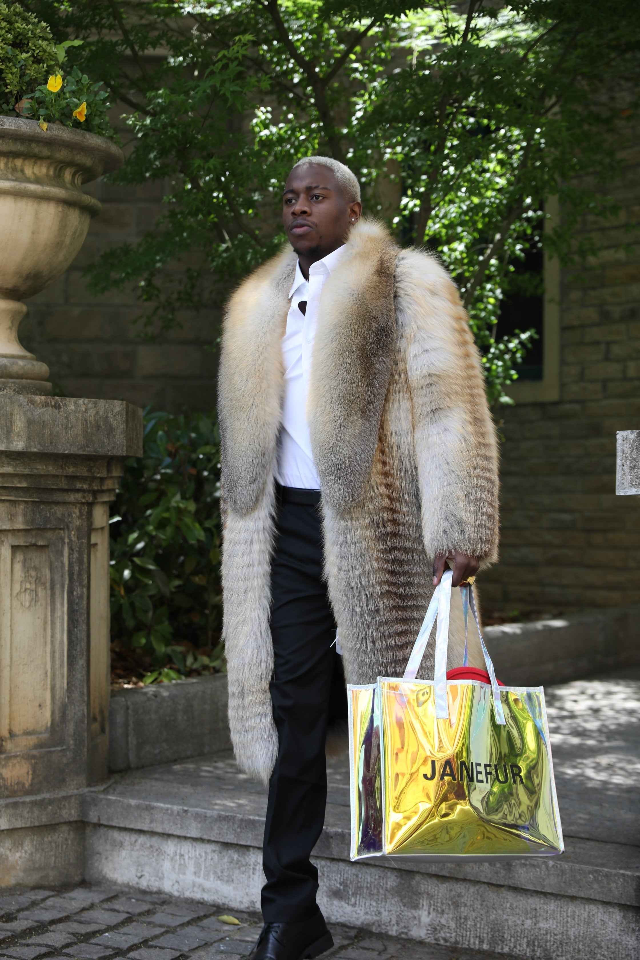 Fox Fur Majesty – The Statement of True Luxury ✨🦊 - Janefur